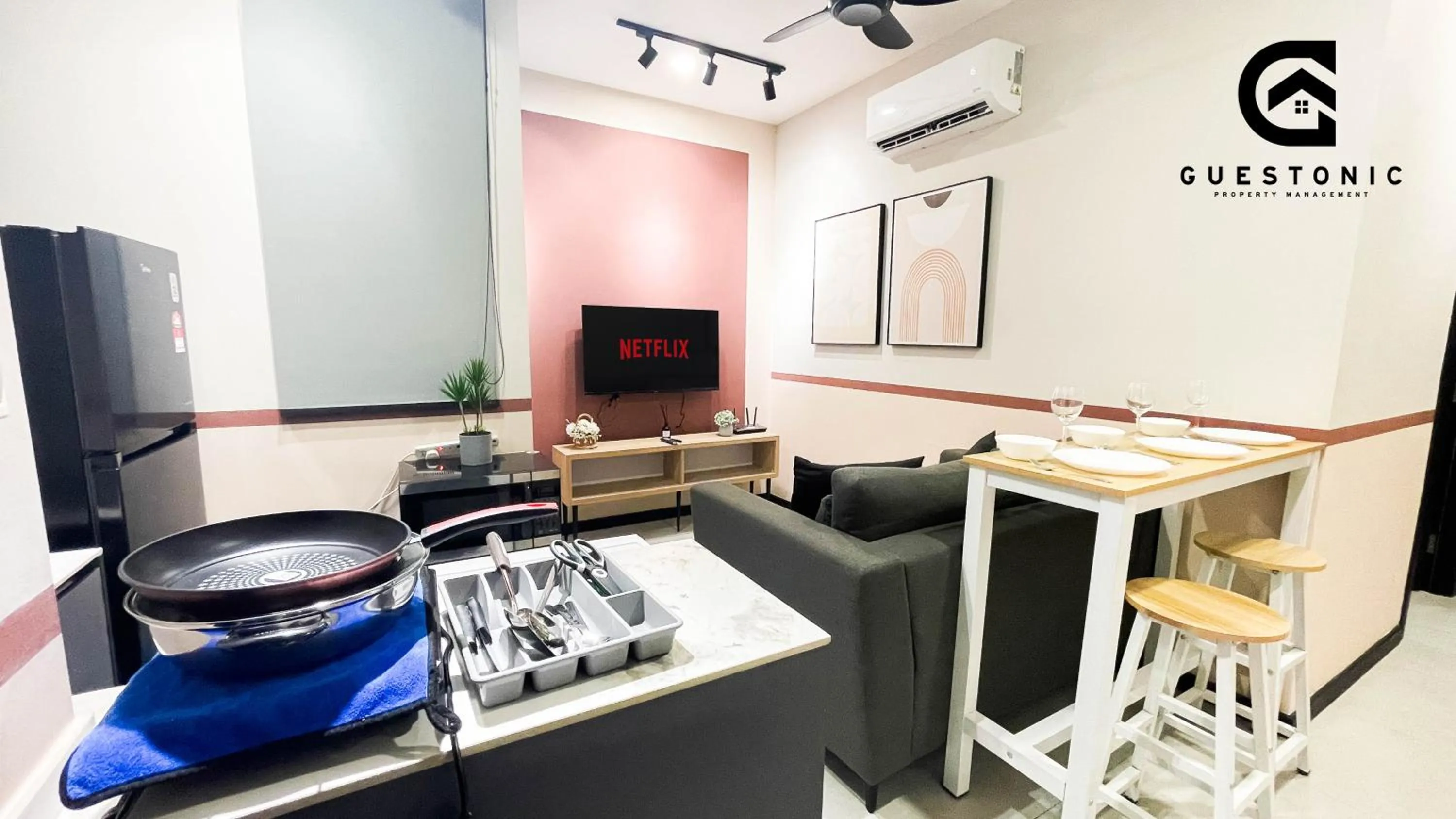 NeuSuite Cozy Studio by GUESTONIC