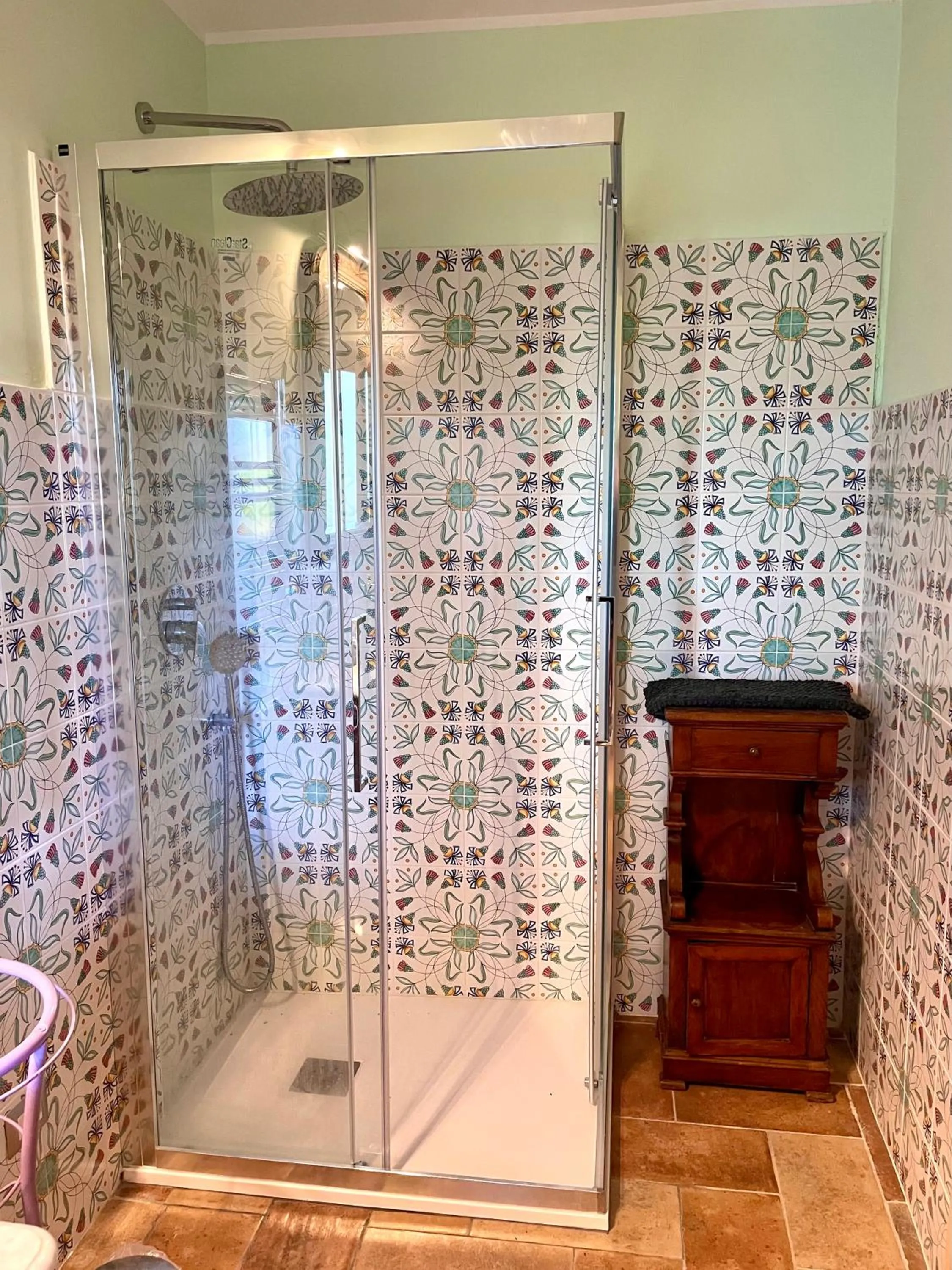 Shower in Donna Vittori - Borgo Agricolo