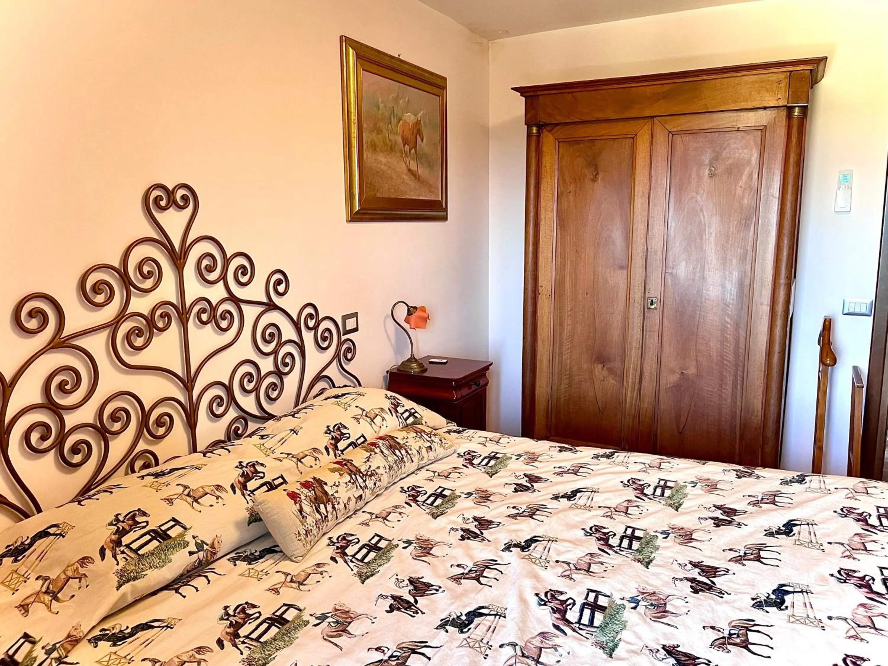 Bed in Donna Vittori - Borgo Agricolo