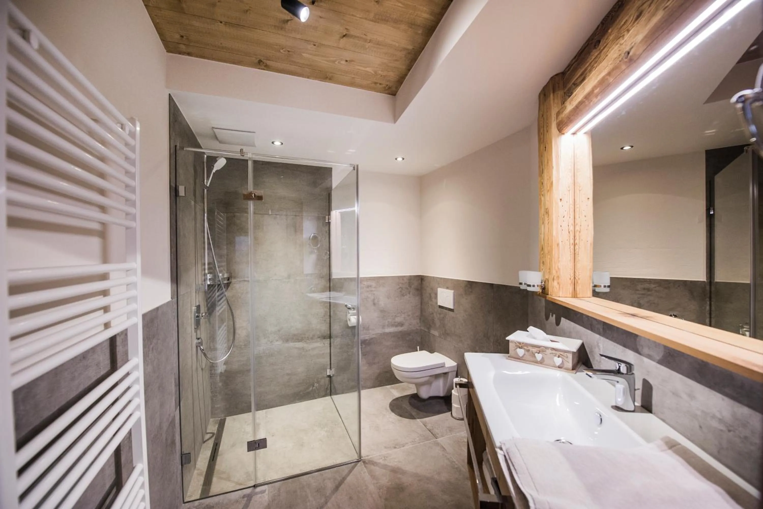 Shower in Ferienhof Ausserbrente