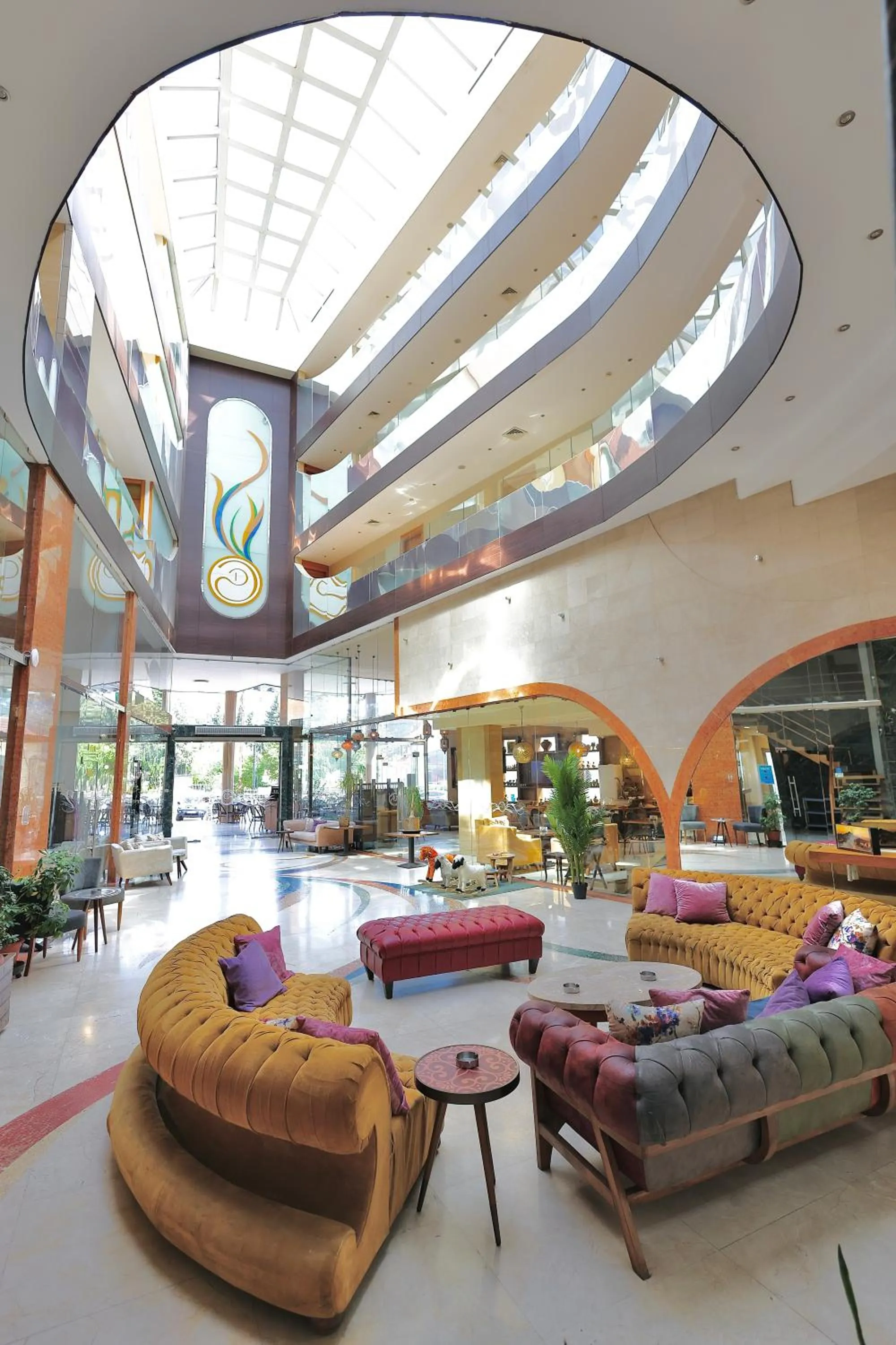 Delora Hotel and Suites