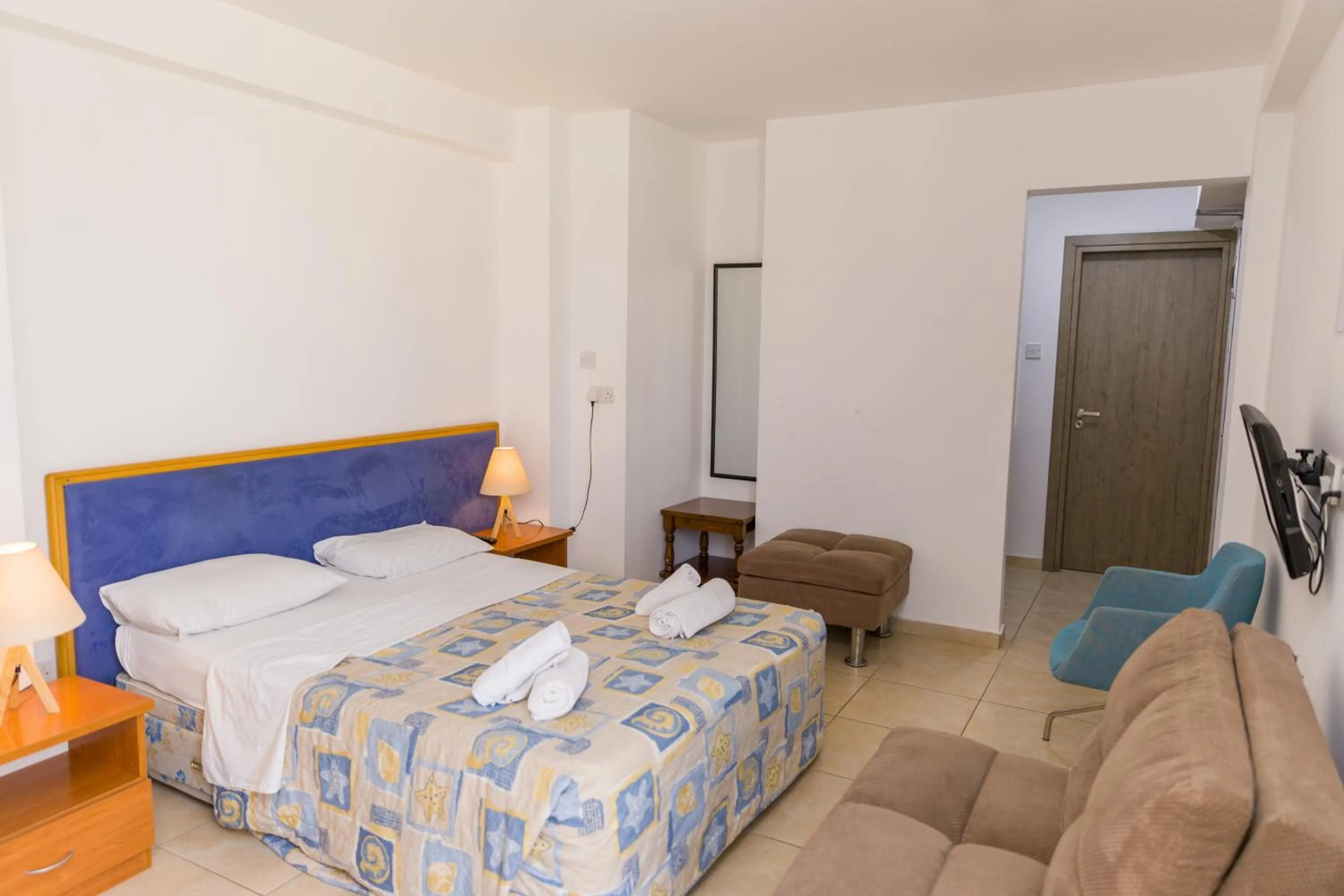 Photo of the whole room, Bed in Alecos Hotel Apartments