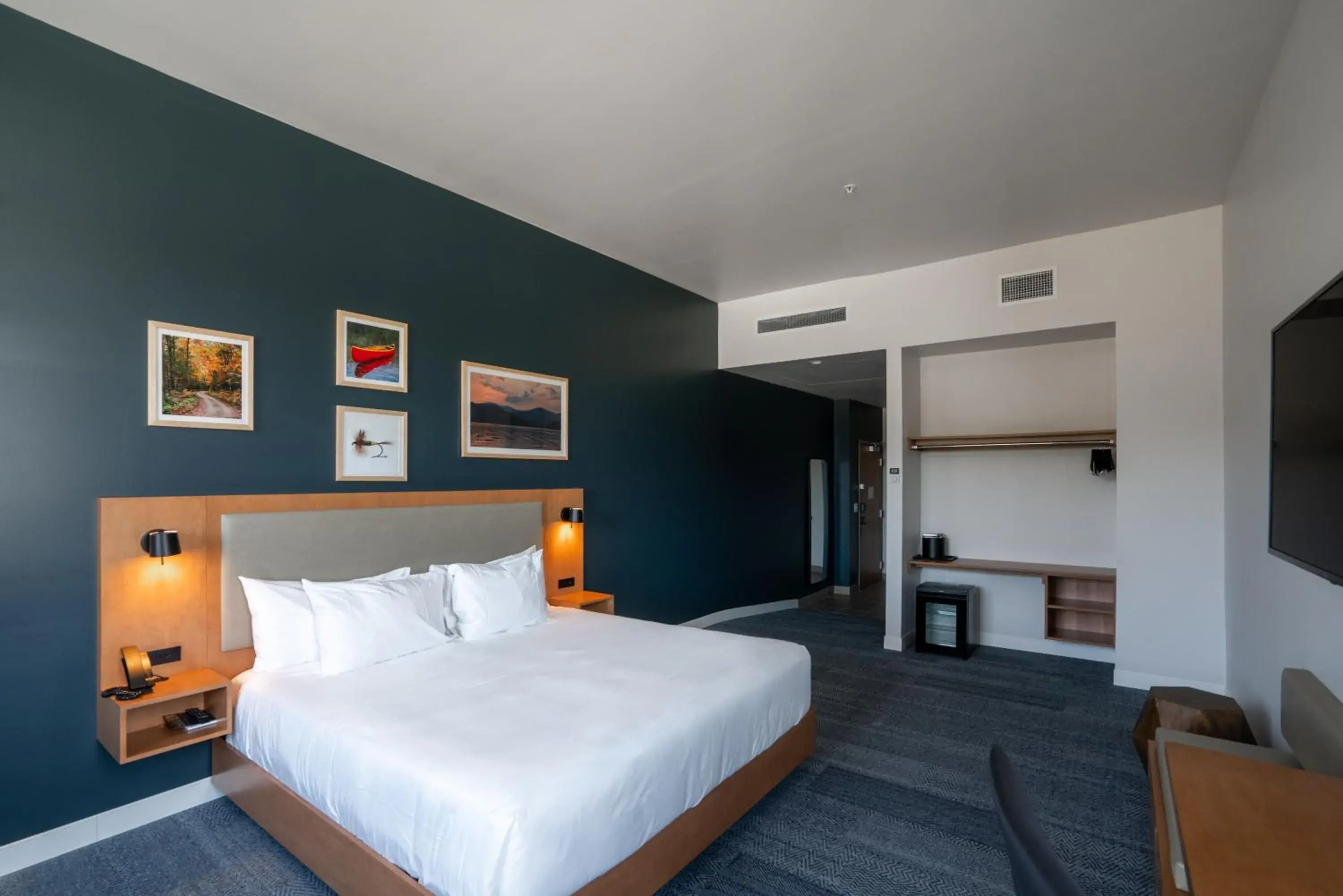 King Room - Disability Access in Bridge Creek Inn King Room - Disability Access in Bridge Creek Inn