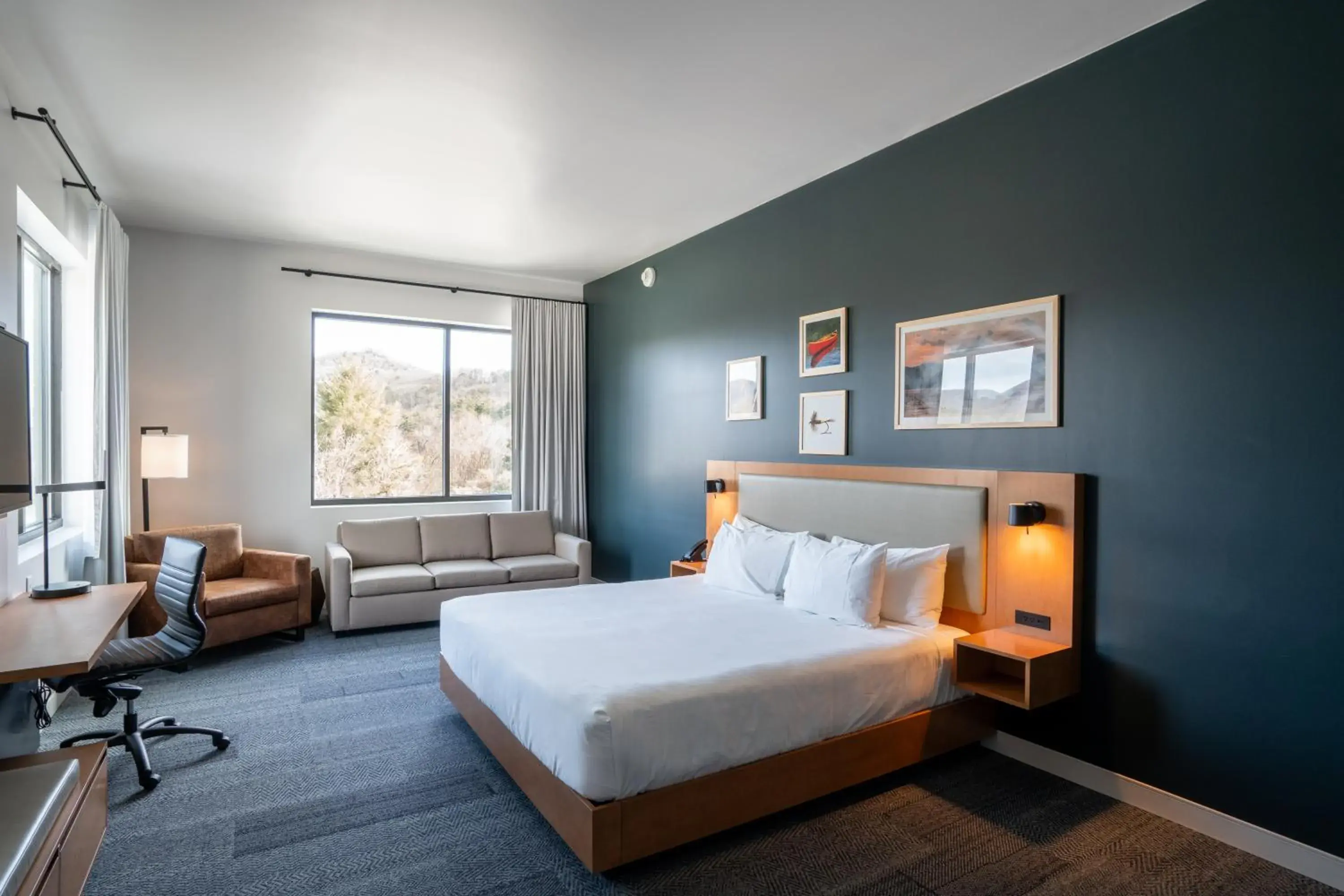 King Suite in Bridge Creek Inn King Suite in Bridge Creek Inn