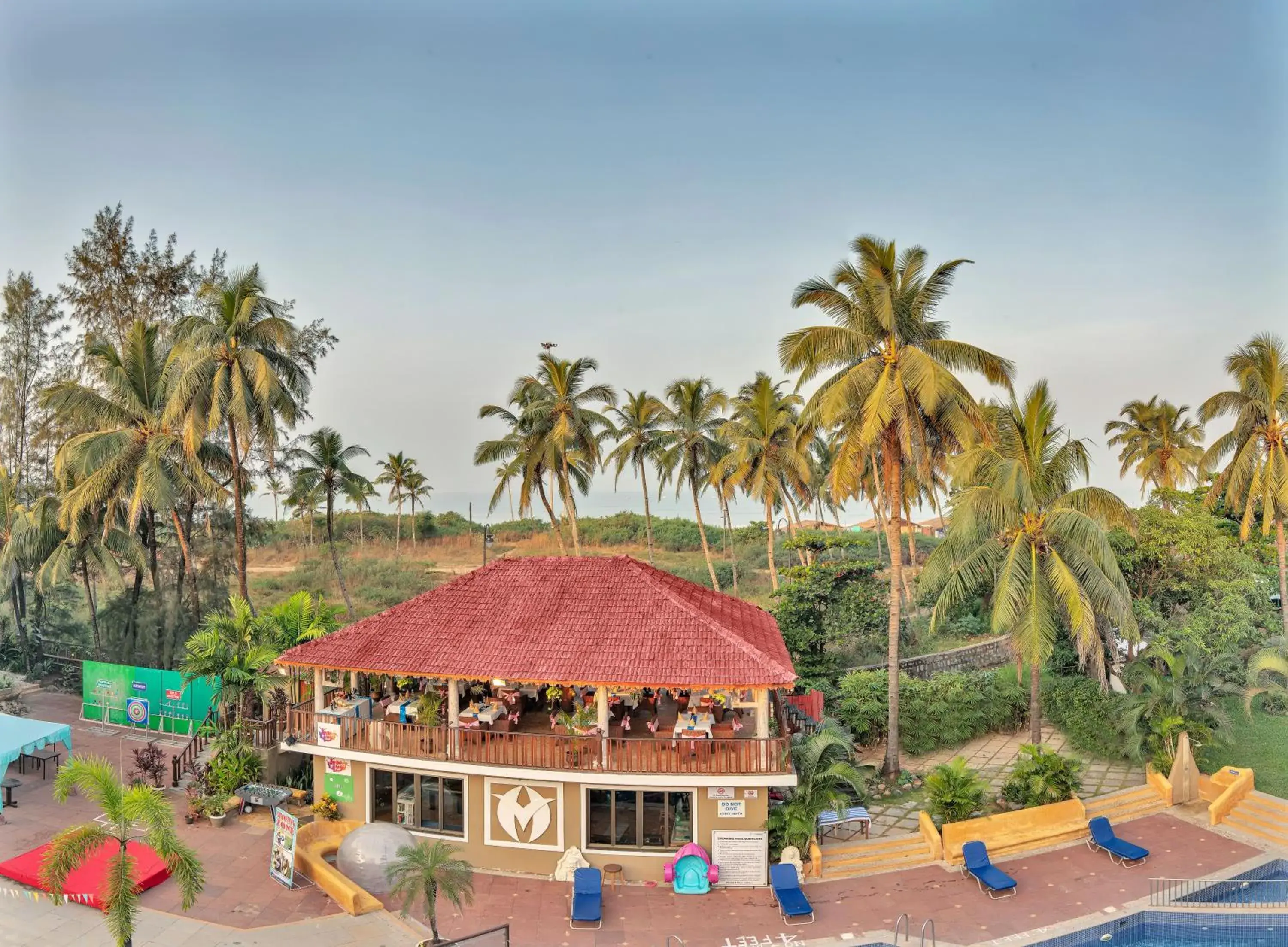 Restaurant/places to eat in Club Mahindra Acacia Palms Restaurant/places to eat in Club Mahindra Acacia Palms