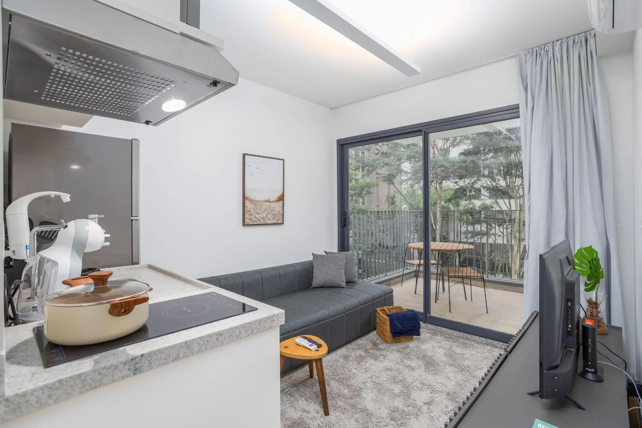 One-Bedroom Apartment with Balcony in Walk Moema One-Bedroom Apartment with Balcony in Walk Moema