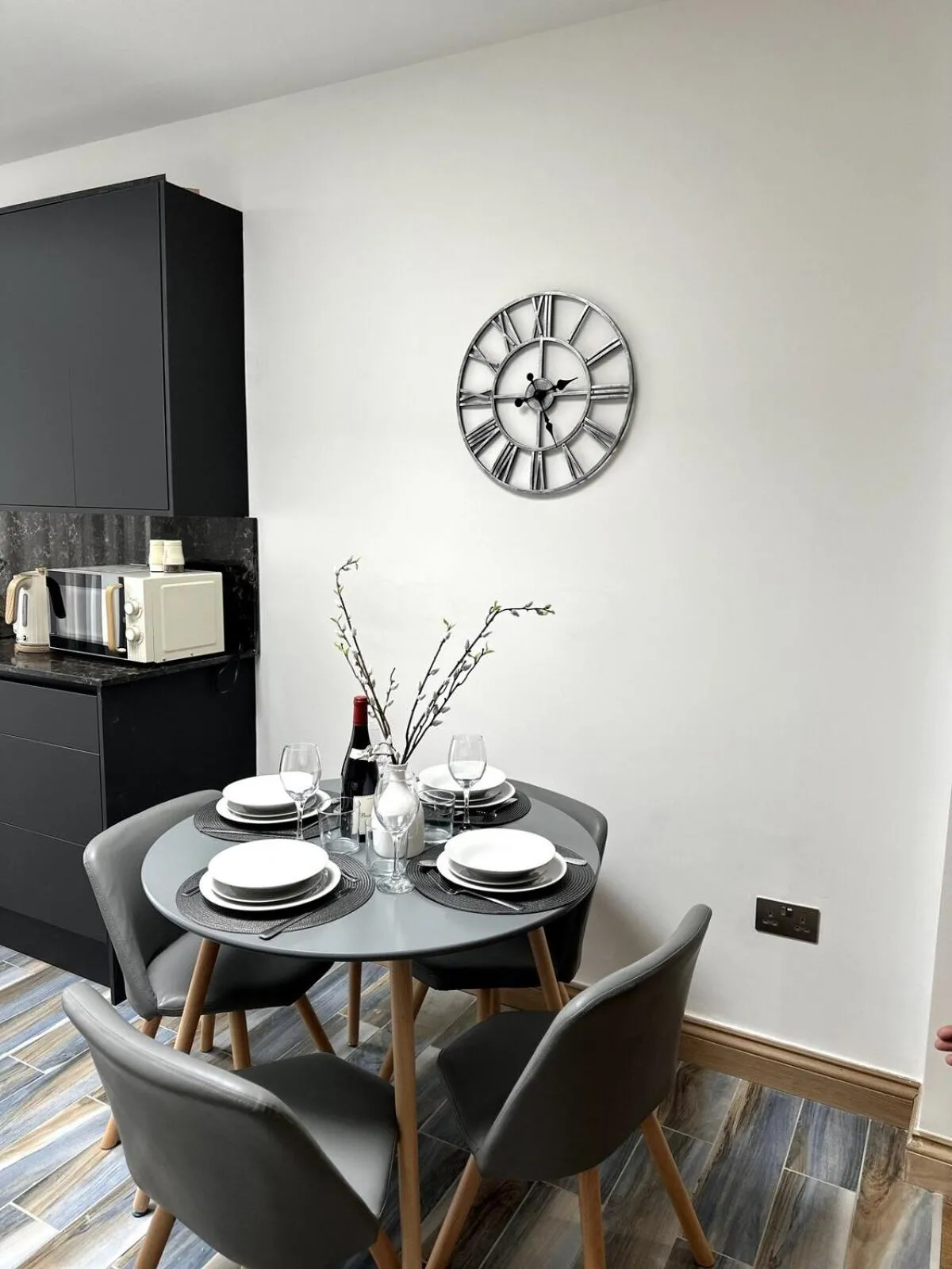 Dining area in Cornwall - The Duke and Duchess