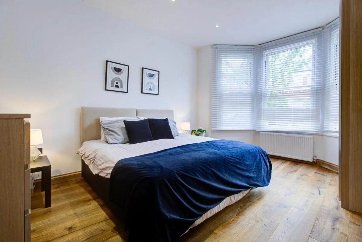 Bedroom, Bed in Cornwall - The Duke and Duchess