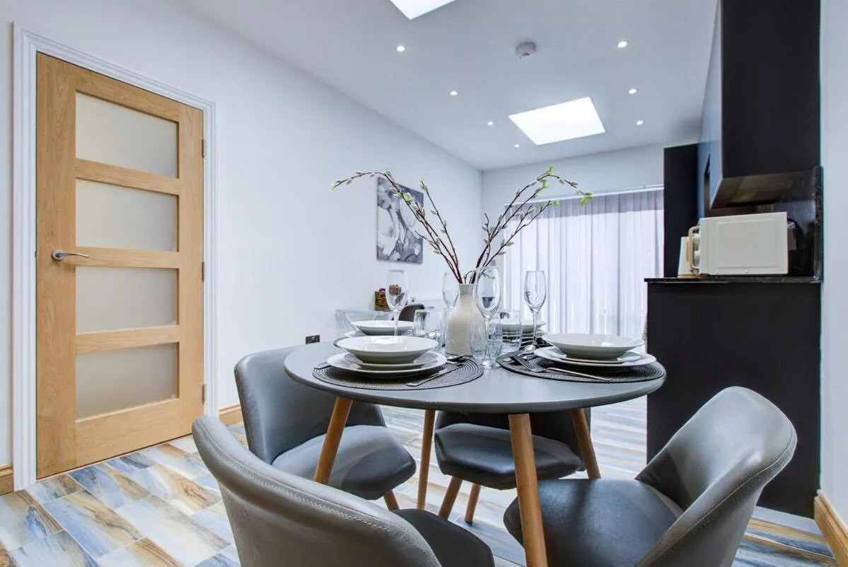 Dining area in Cornwall - The Duke and Duchess