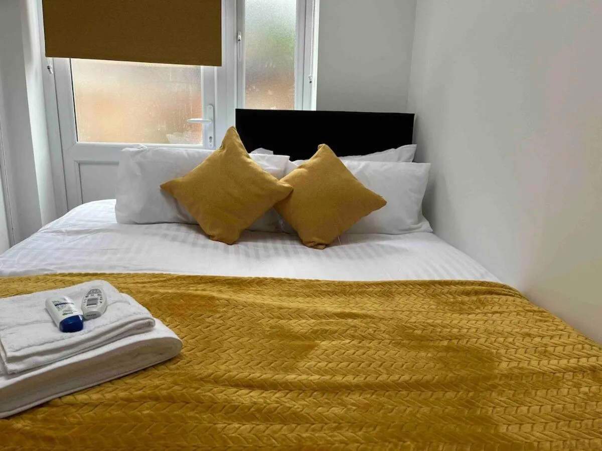 Bedroom, Bed in Cornwall - The Duke and Duchess