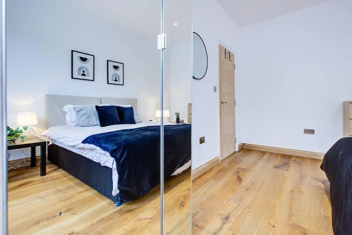 Bedroom, Bed in Cornwall - The Duke and Duchess