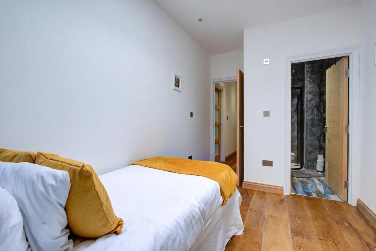 Bedroom, Bed in Cornwall - The Duke and Duchess