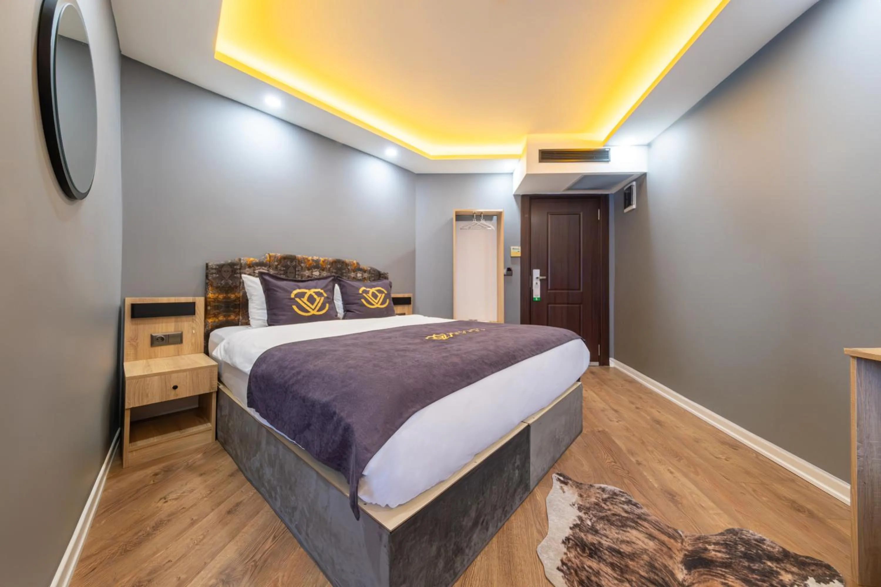 Photo of the whole room in Viv City Hotel