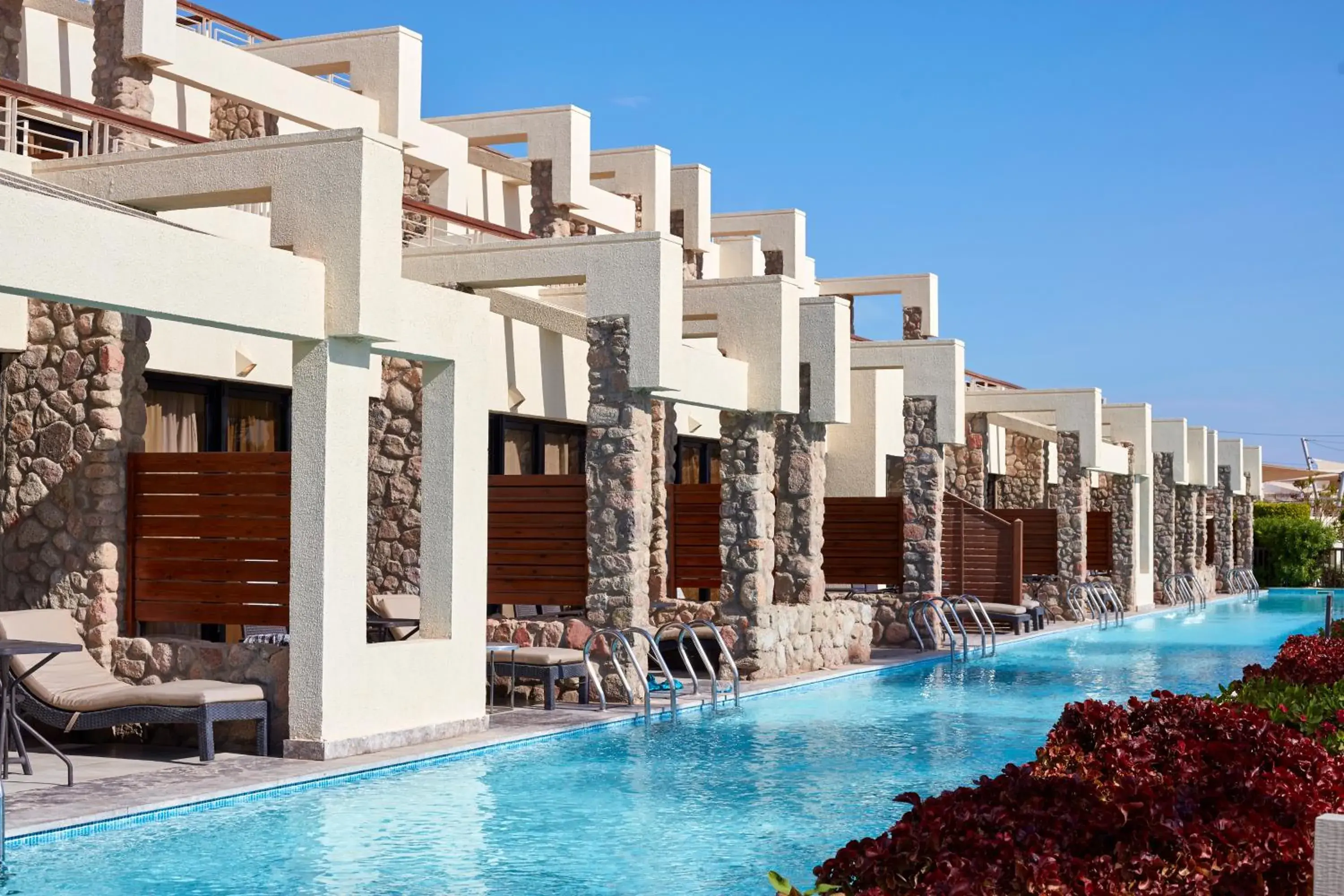 Pool view in Coral Sea Imperial "Coral Sea Sensatori" Pool view in Coral Sea Imperial "Coral Sea Sensatori"