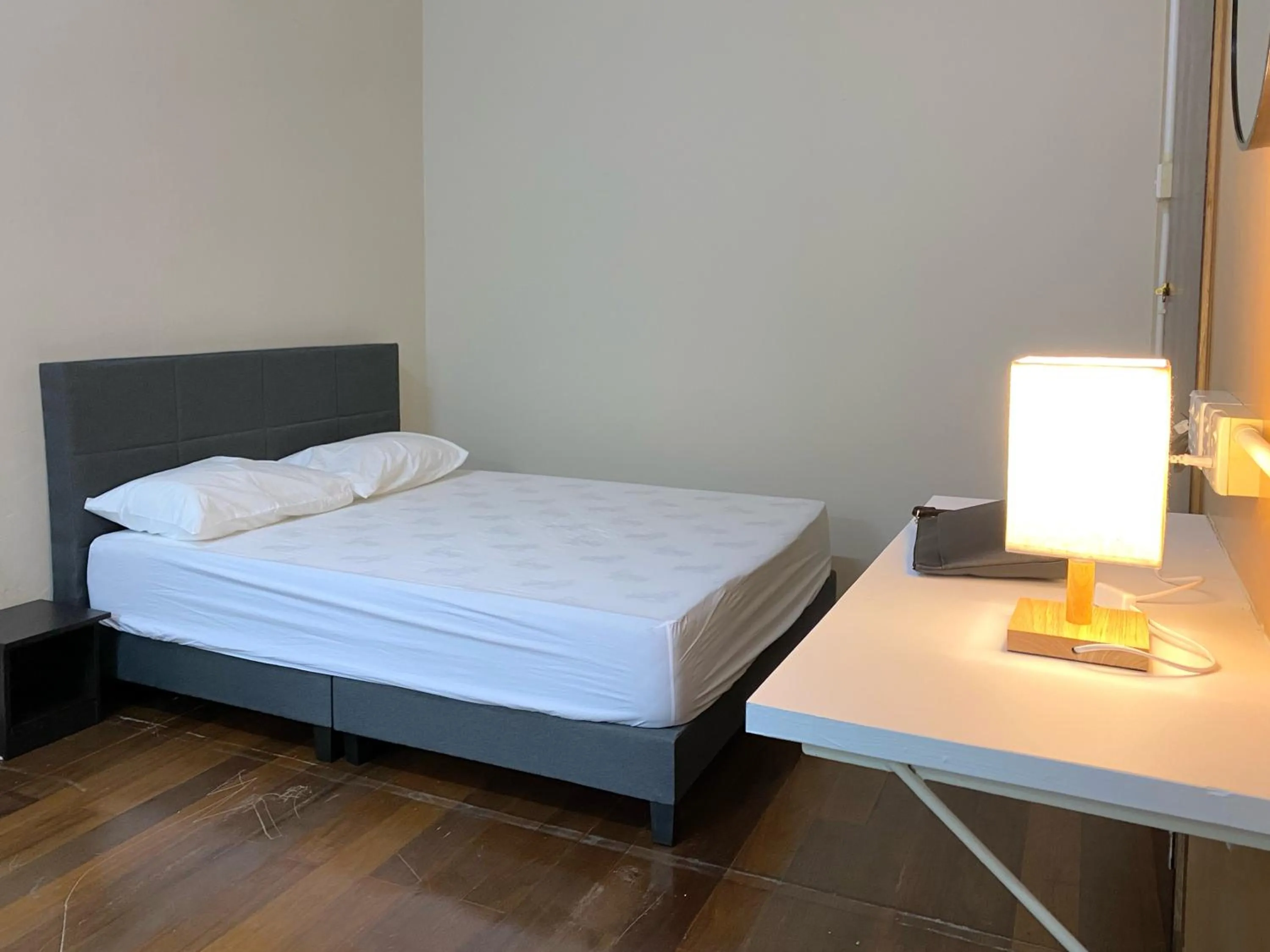 Bedroom, Bed in Aayu Chulia - Chulia St, George Town