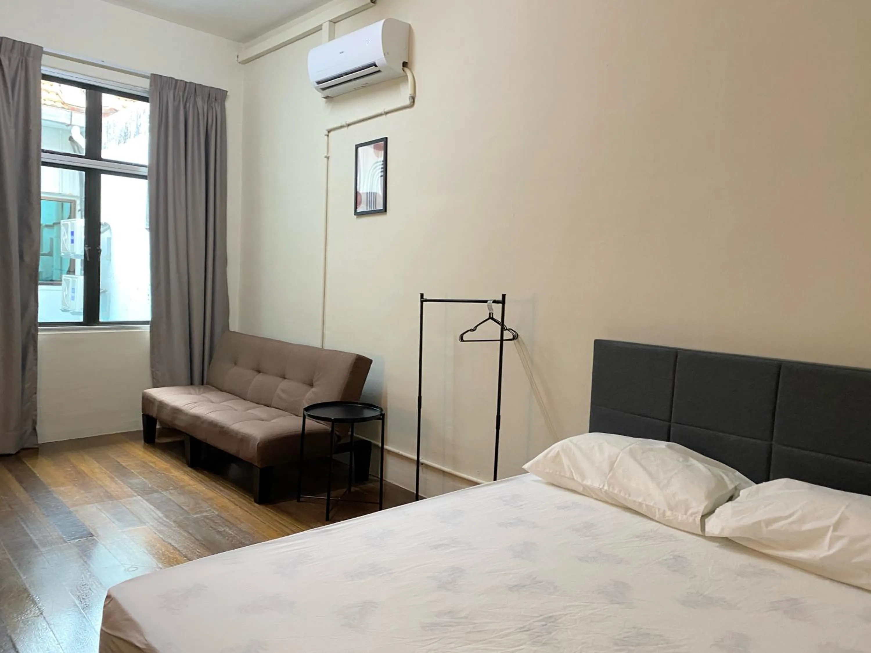 Bedroom, Bed in Aayu Chulia - Chulia St, George Town