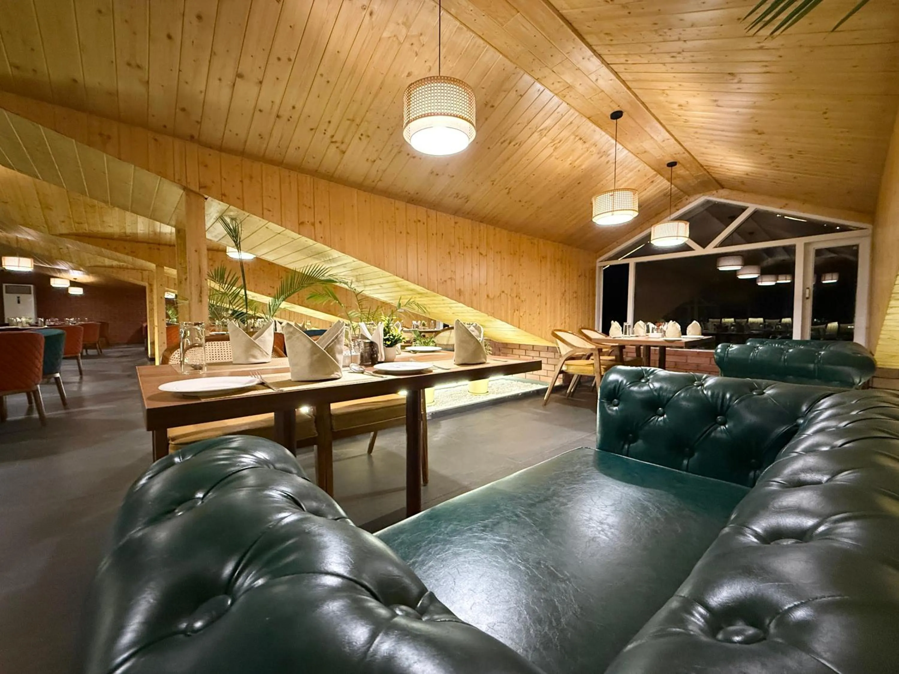 Restaurant/places to eat in ARNISA Kasauli - A Boutique Hotel