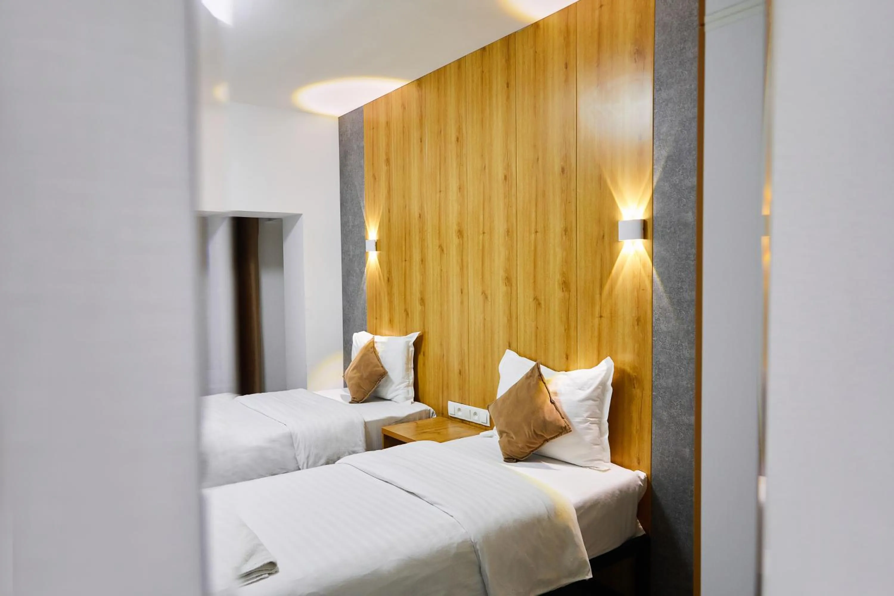 Photo of the whole room, Bed in Art Plaza Hotel