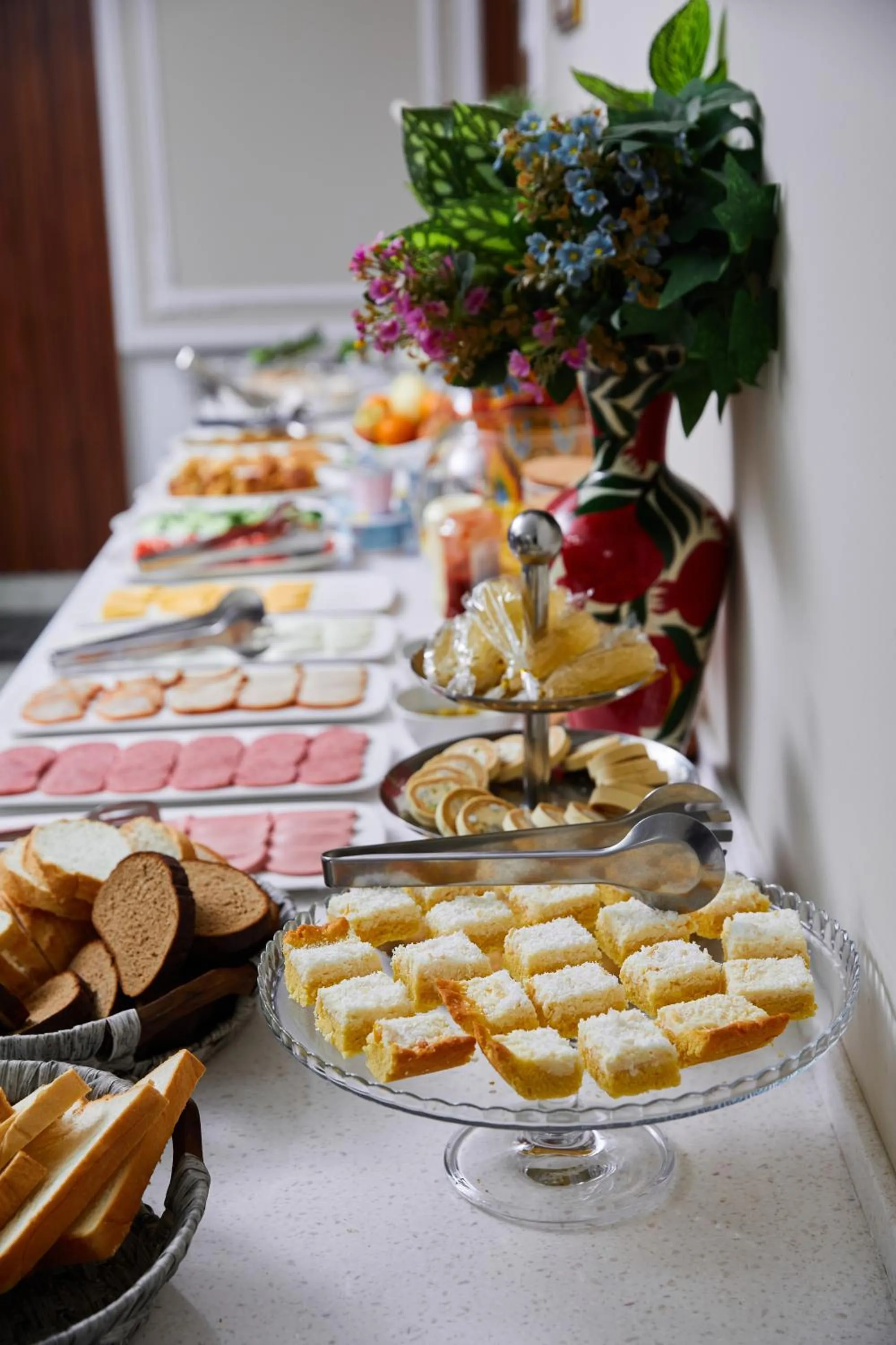 Buffet breakfast in Art Plaza Hotel