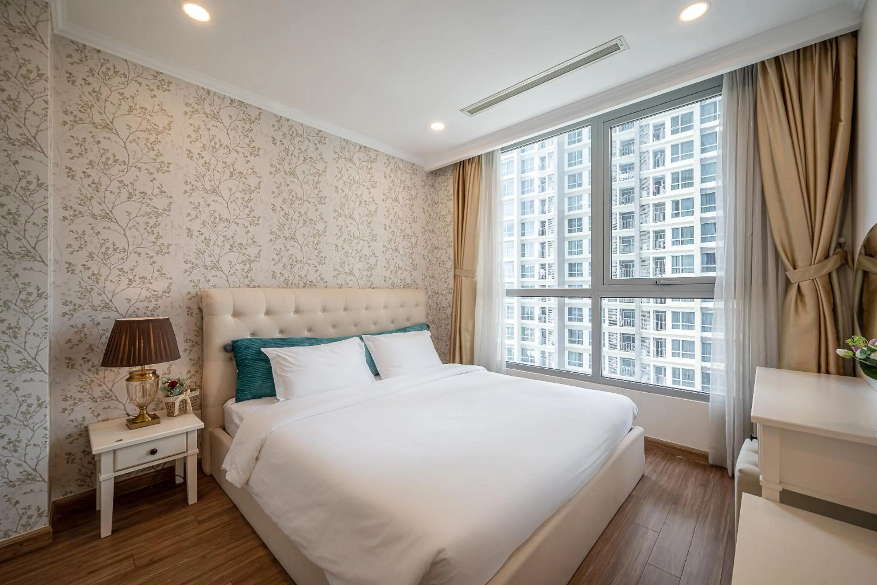 Bed in CeLaVie Serviced Apartment - The Vinhomes and Landmark