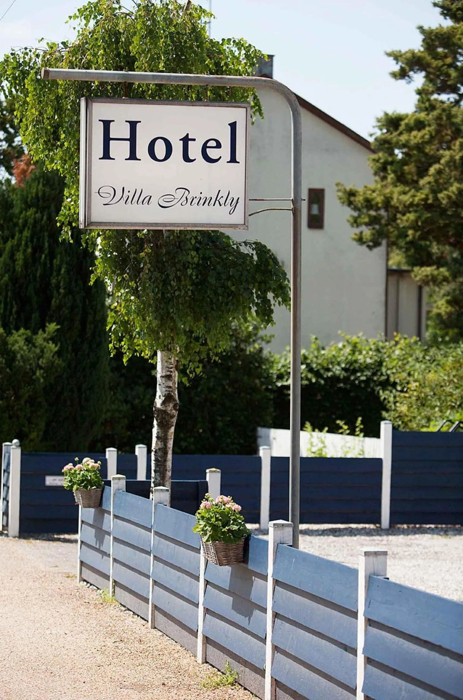 Facade/entrance in Hotel Villa Brinkly