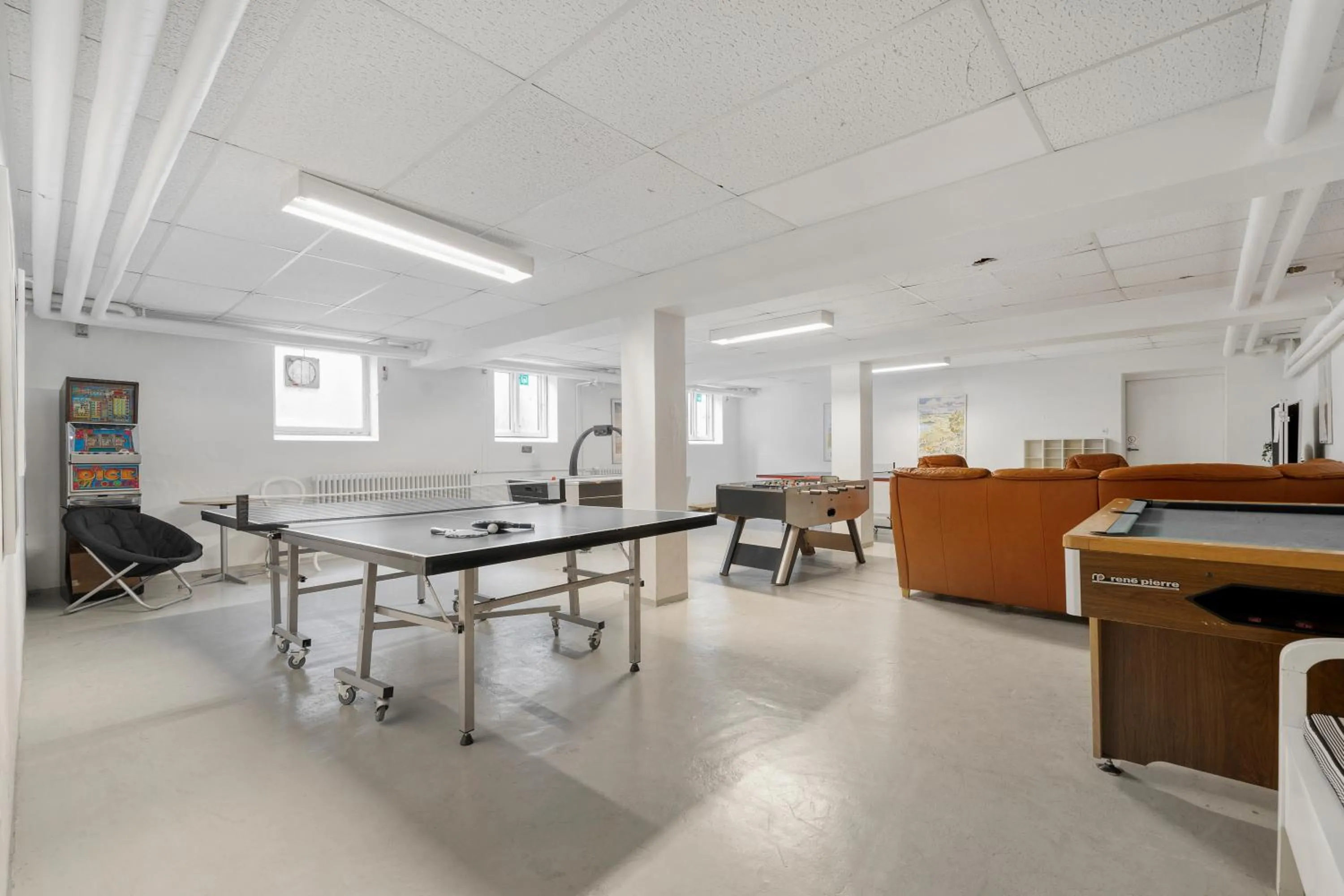 Game Room in Kragsbjerggaard Vandrerhjem