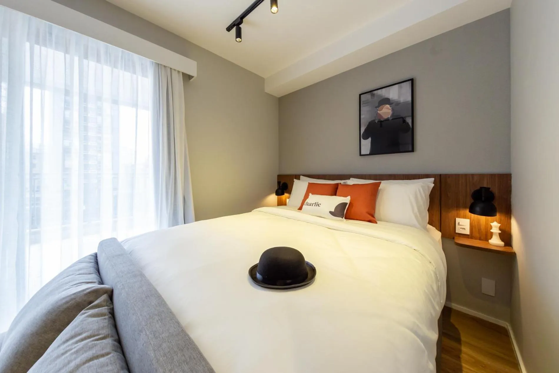 Bed in House of Charlie Paraiso