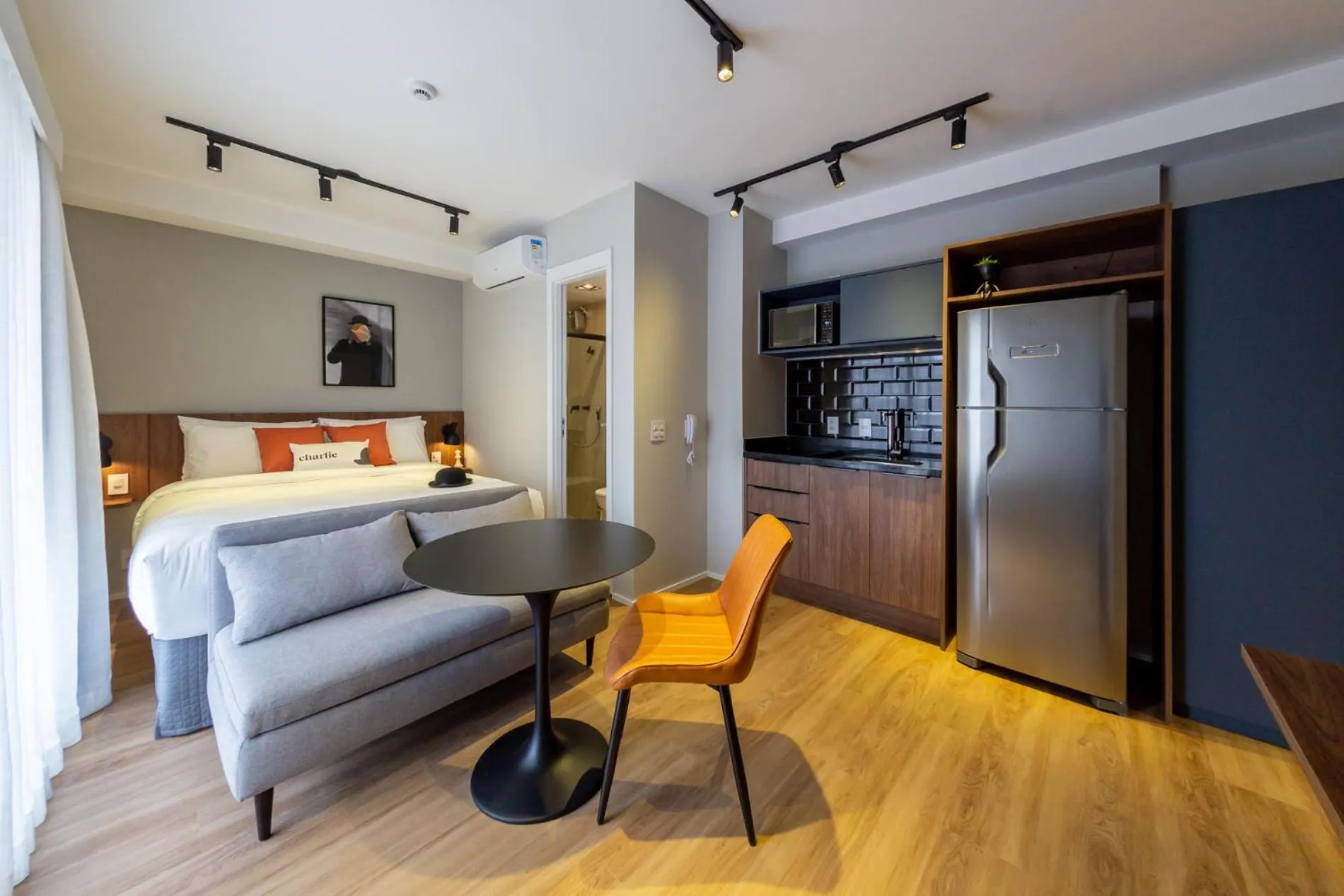 Bed in House of Charlie Paraiso