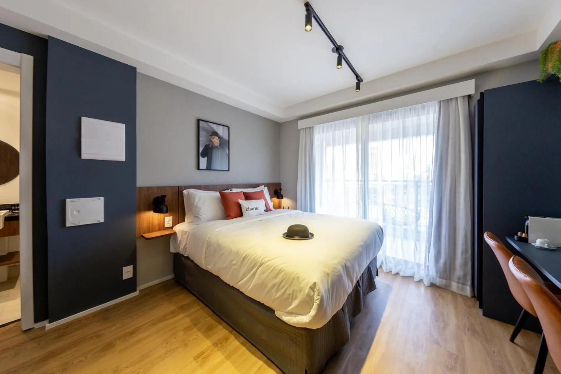 Bed in House of Charlie Paraiso