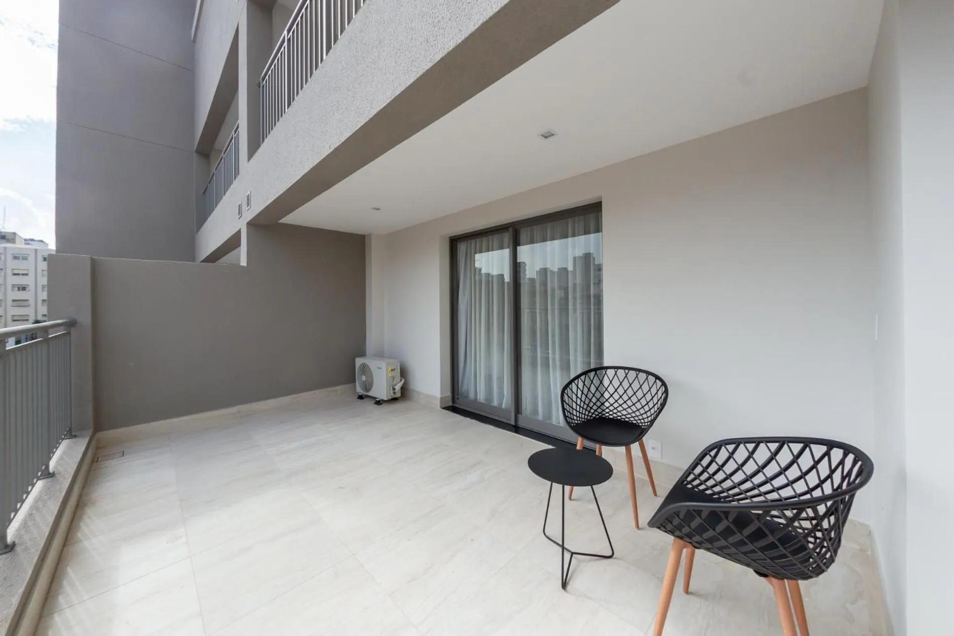 Day in House of Charlie Paraiso