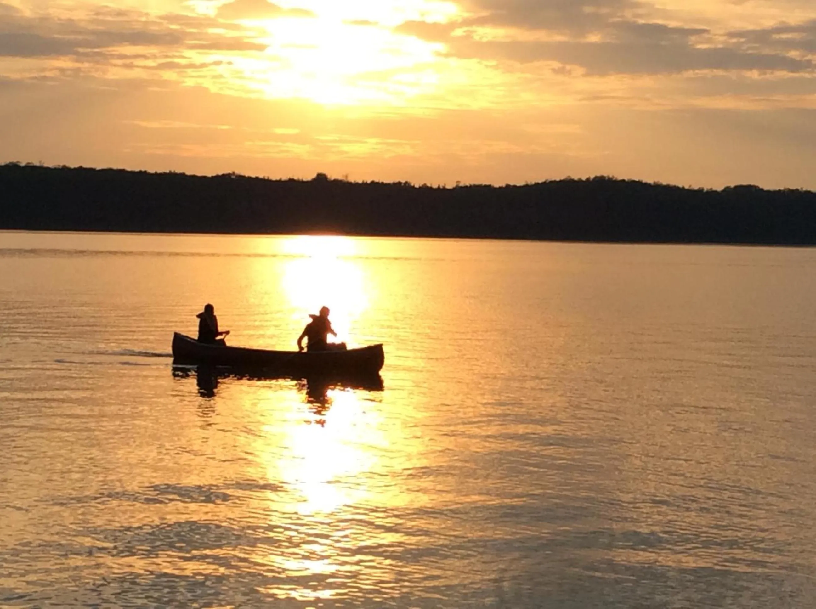 Canoeing in N' This on the Bay -Vacation Suite