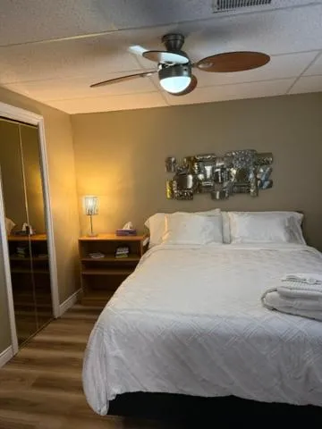 Bed in N' This on the Bay -Vacation Suite
