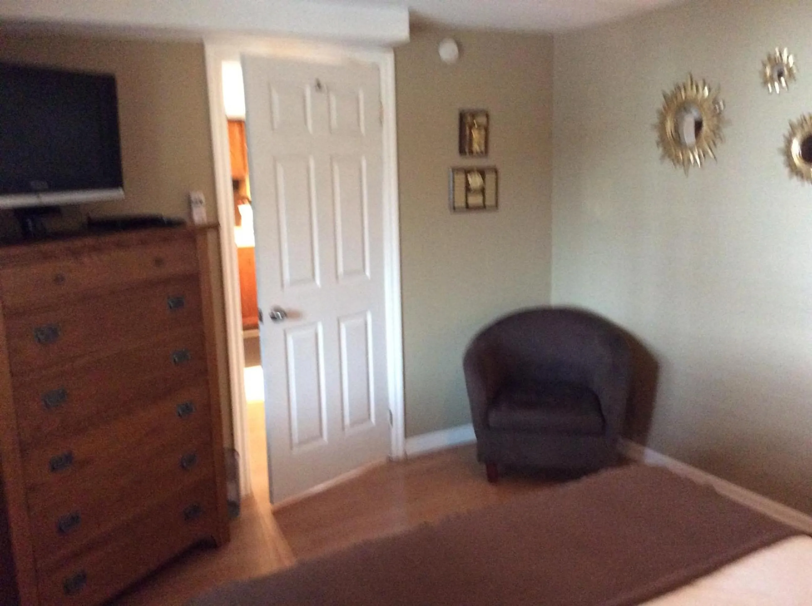 Decorative detail, Bed in N' This on the Bay -Vacation Suite