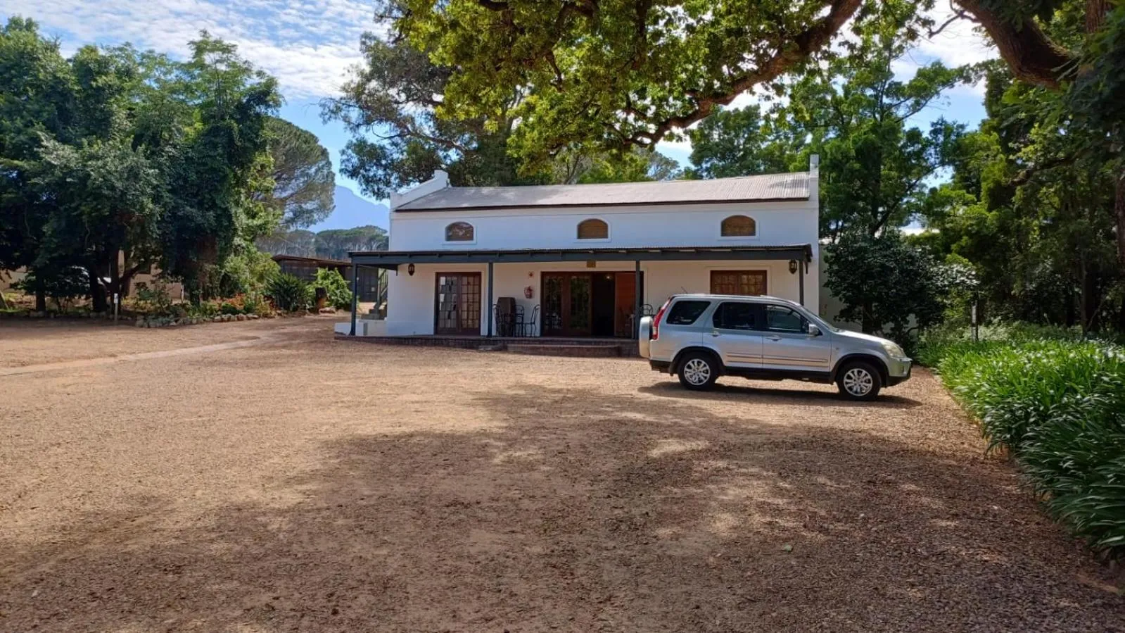 Property building in Ongegund Lodge
