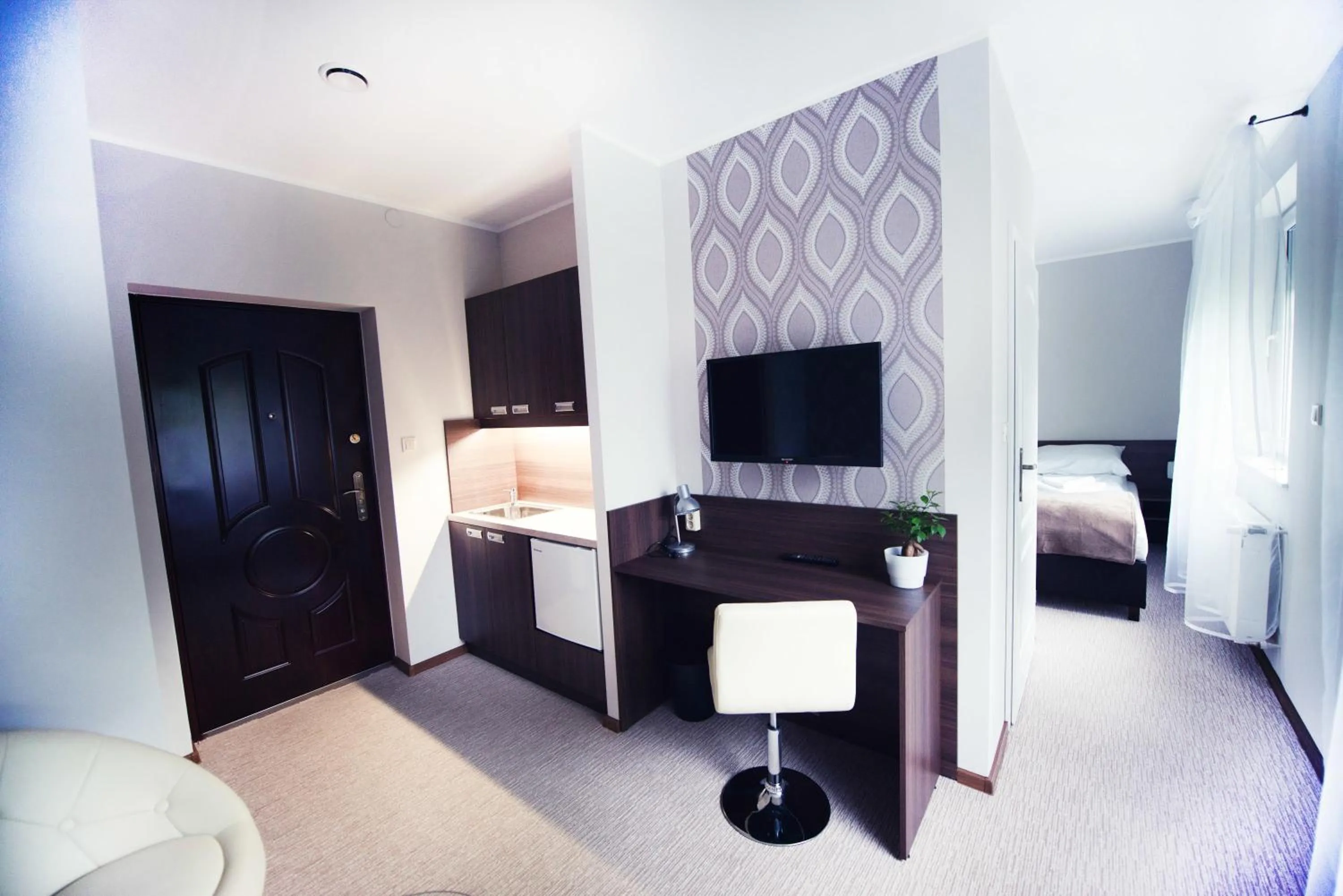 Bathroom, Bed in Makara