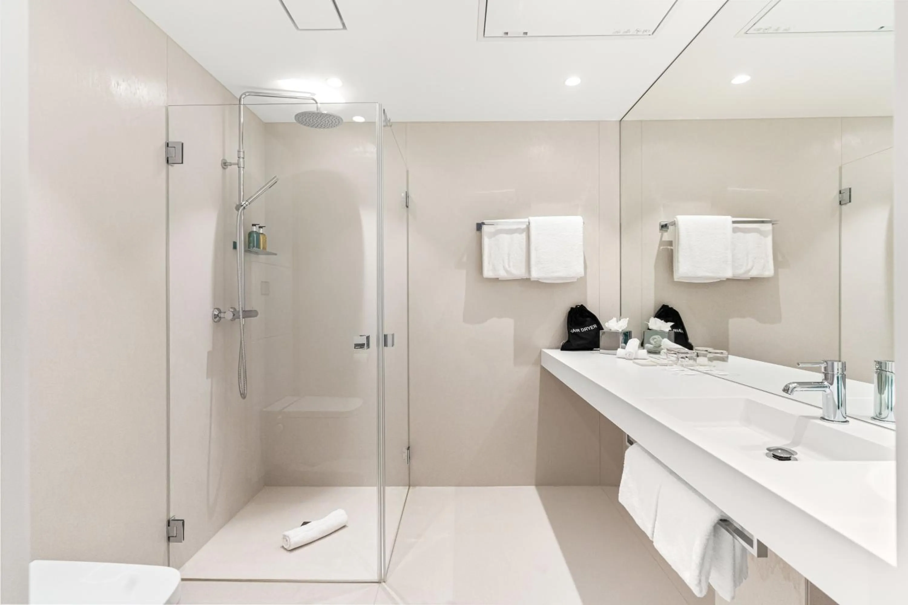 Bathroom in LUX Hotel Apartments Lillestrøm