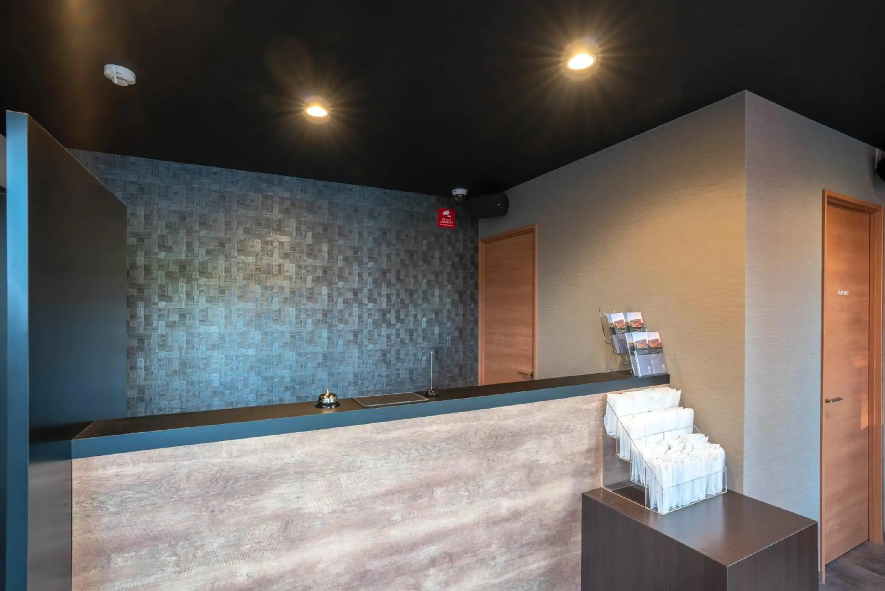 Lobby or reception in HOTEL R9 The Yard Kanumanishimoro Lobby or reception in HOTEL R9 The Yard Kanumanishimoro