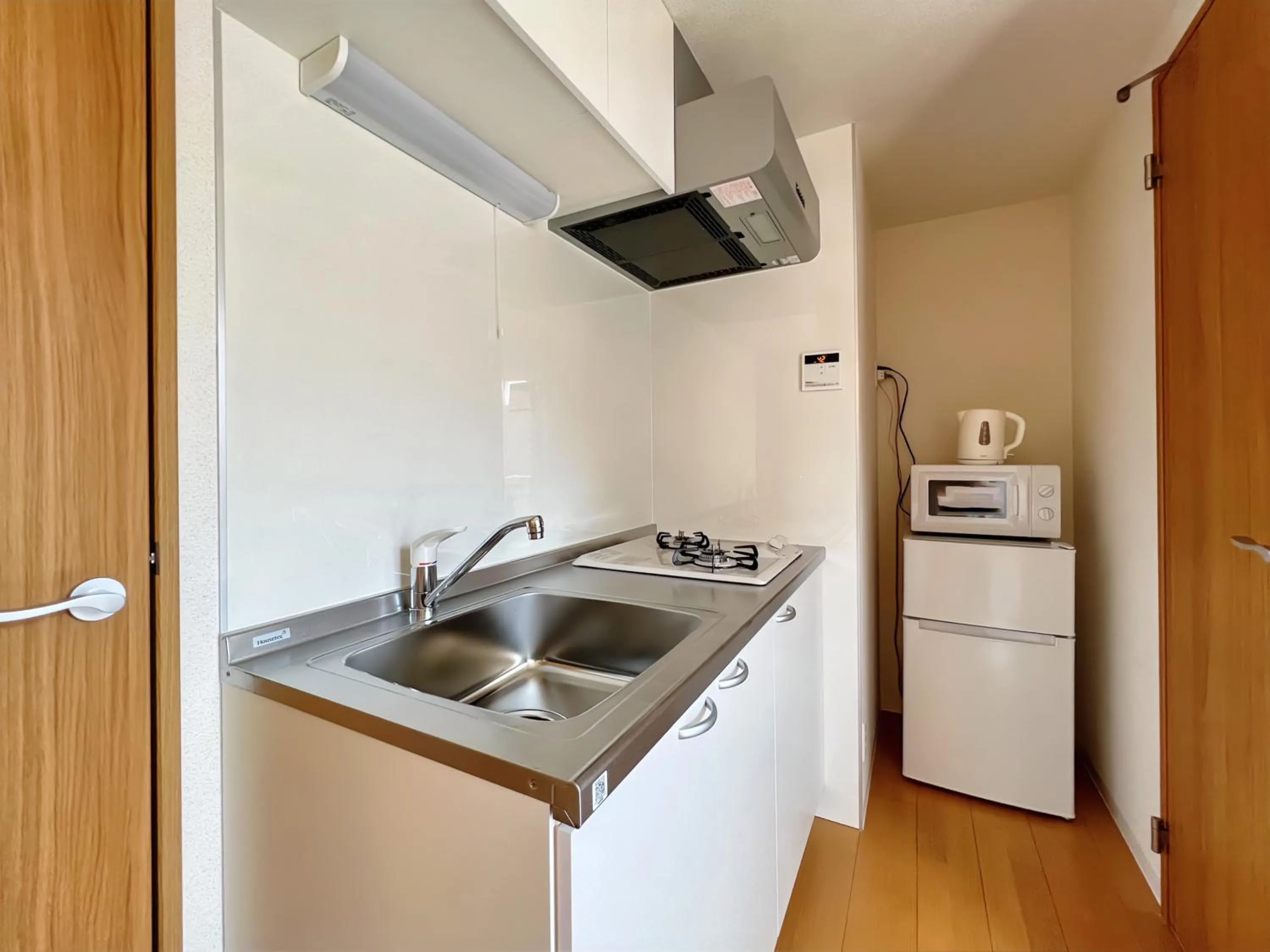 NALY. TENMA AFP Apartment