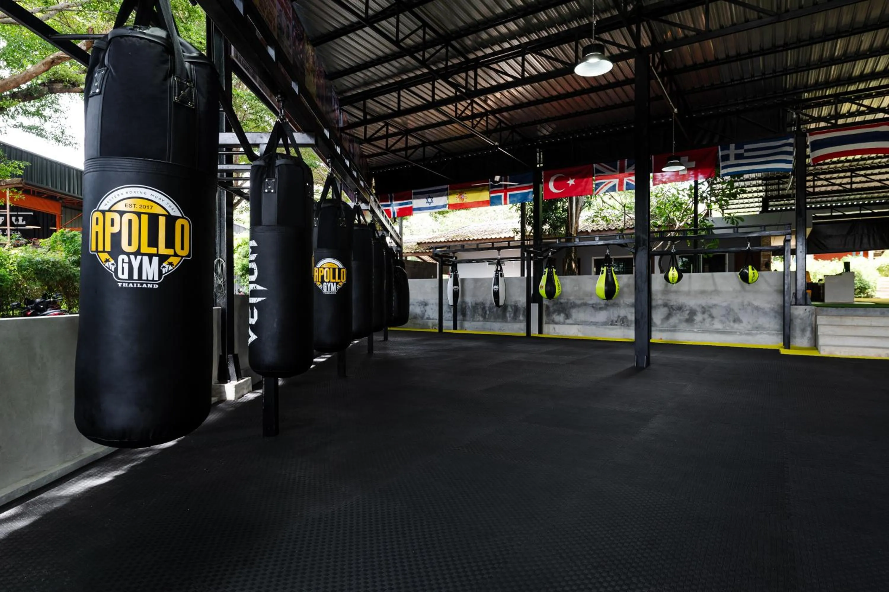 Apollo Hotel Chalong