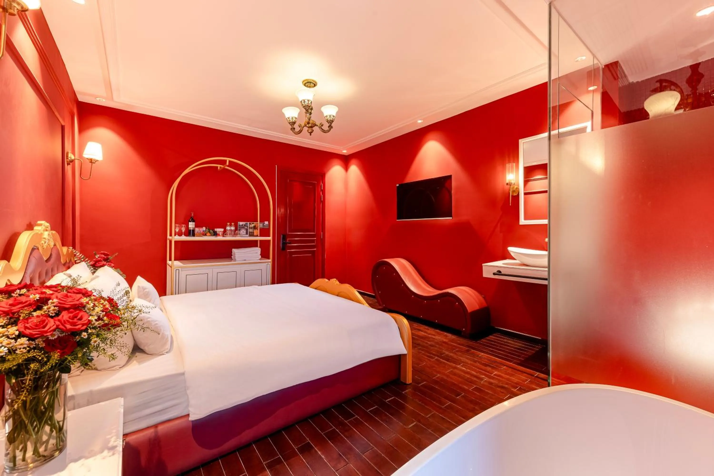 Bed in Secret Garden Hotel