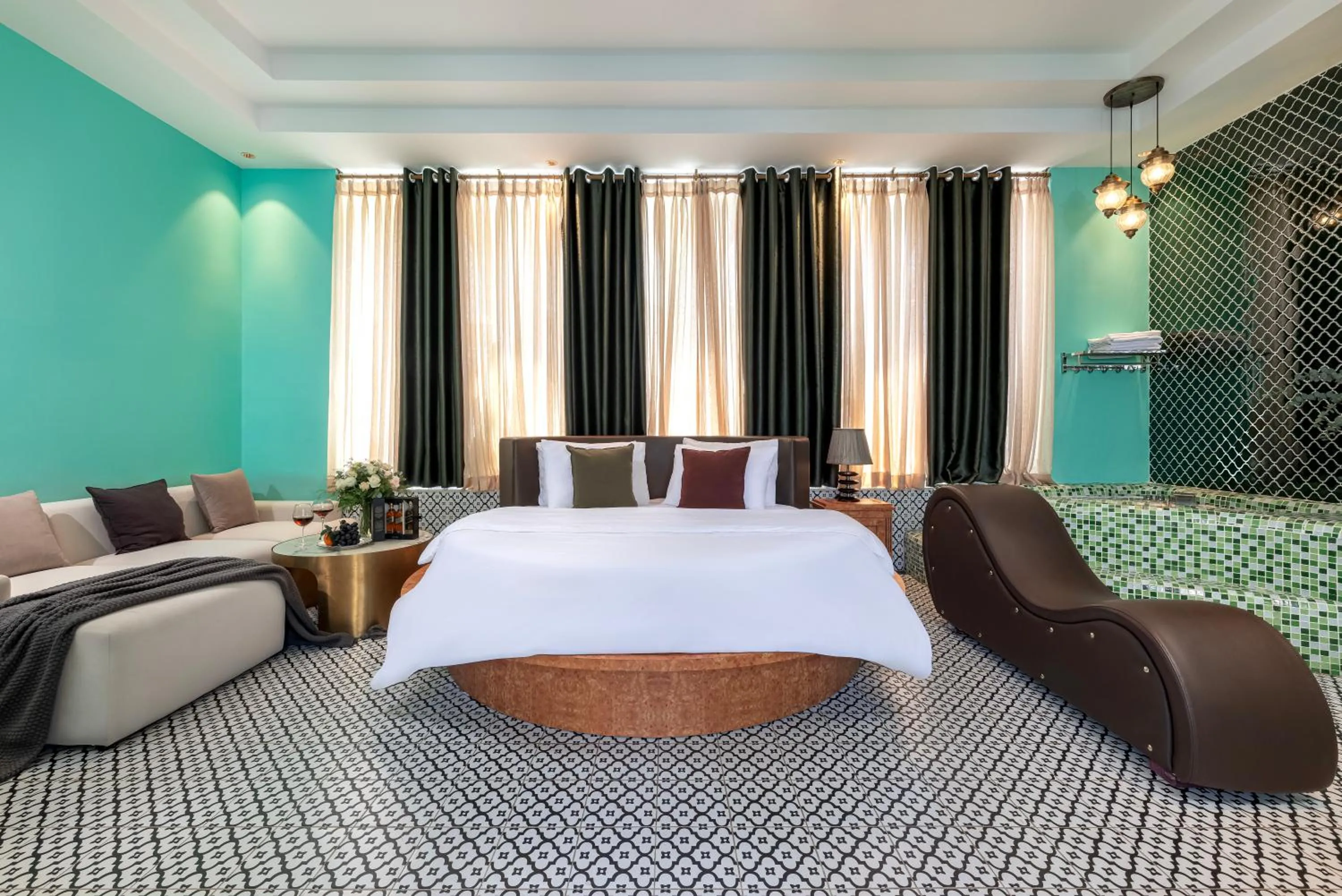 Bed in Secret Garden Hotel