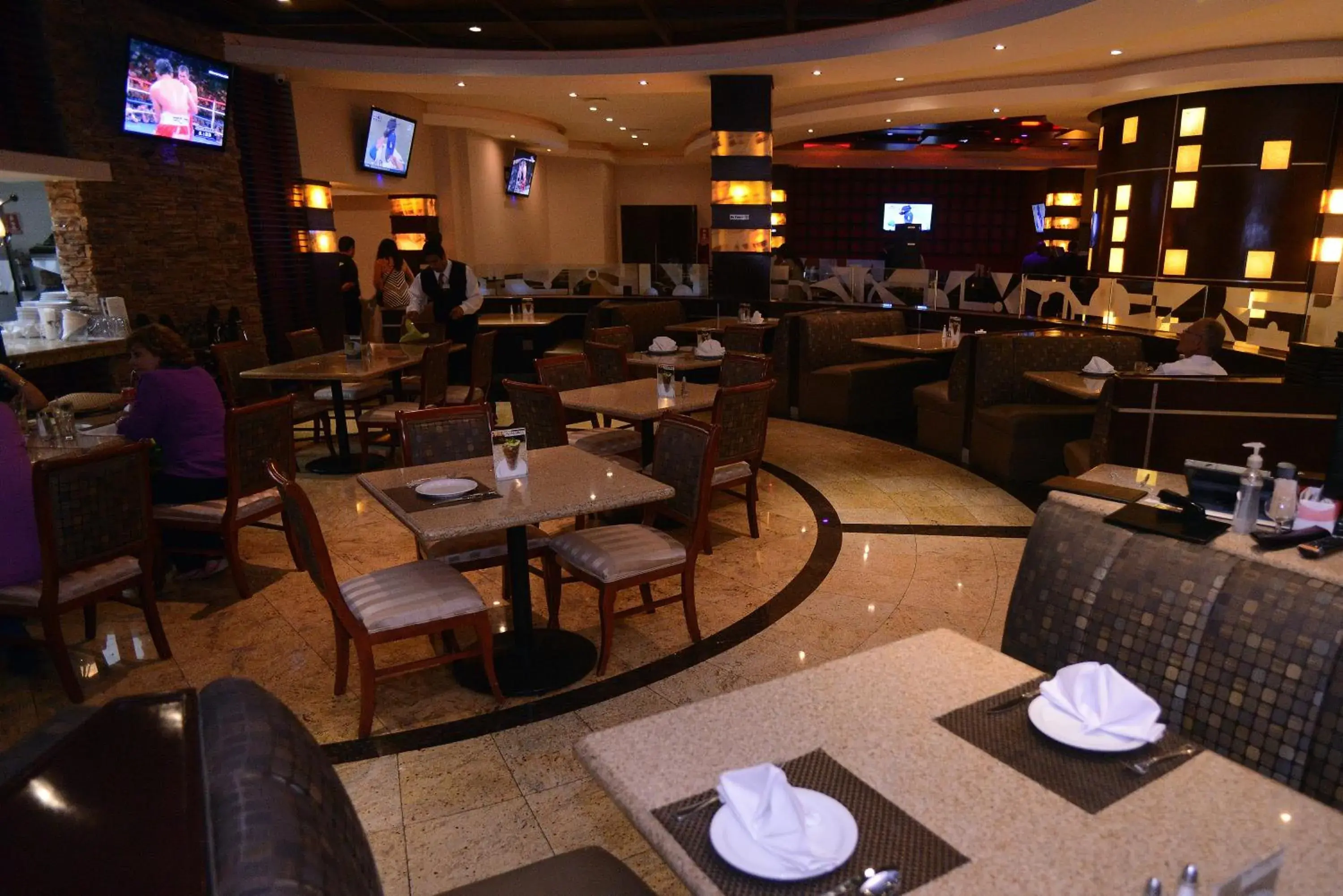 Restaurant/places to eat in Hotel Ticuán Restaurant/places to eat in Hotel Ticuán