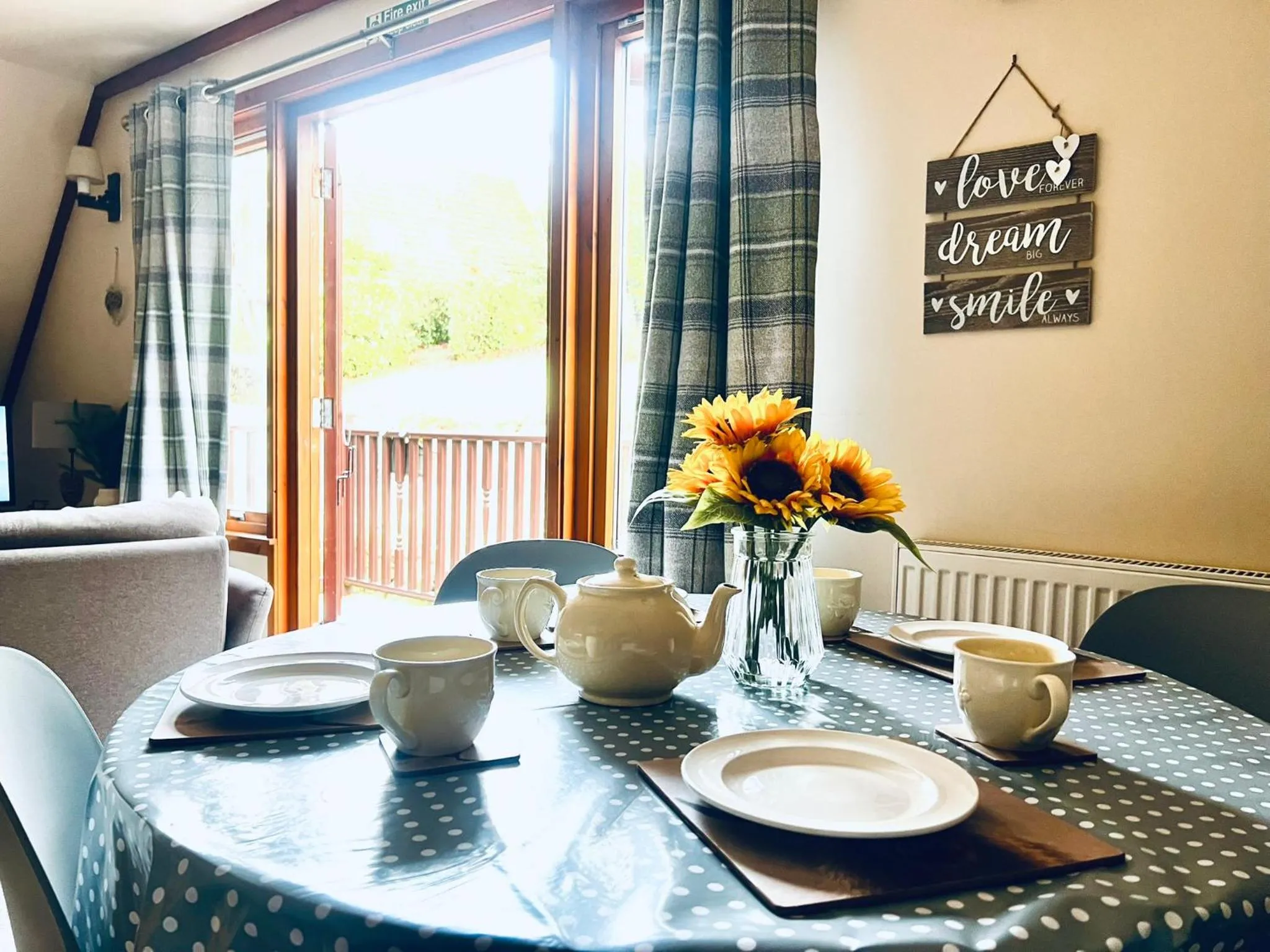 Balcony/Terrace in Ericht Holiday Lodges