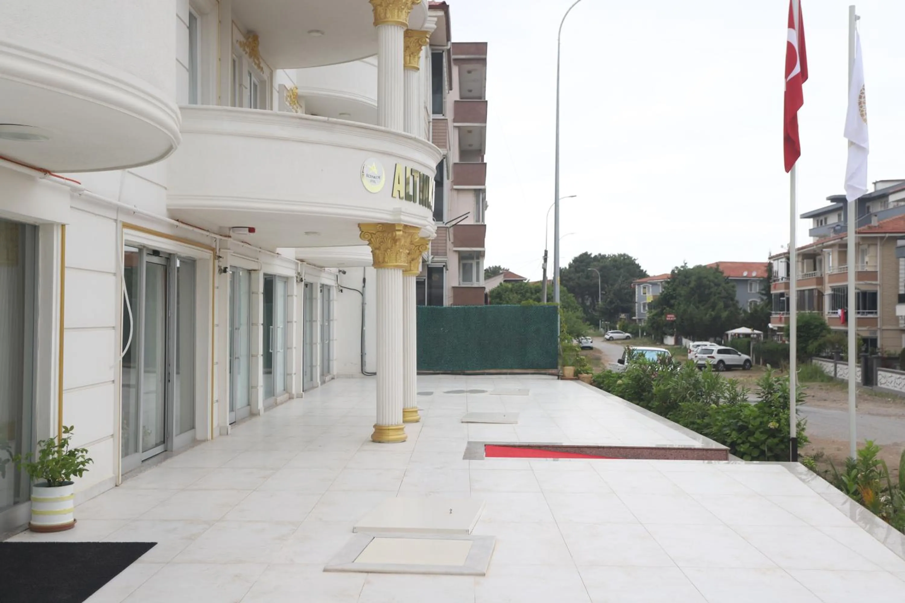 Property building in Altınkum Otel Karasu