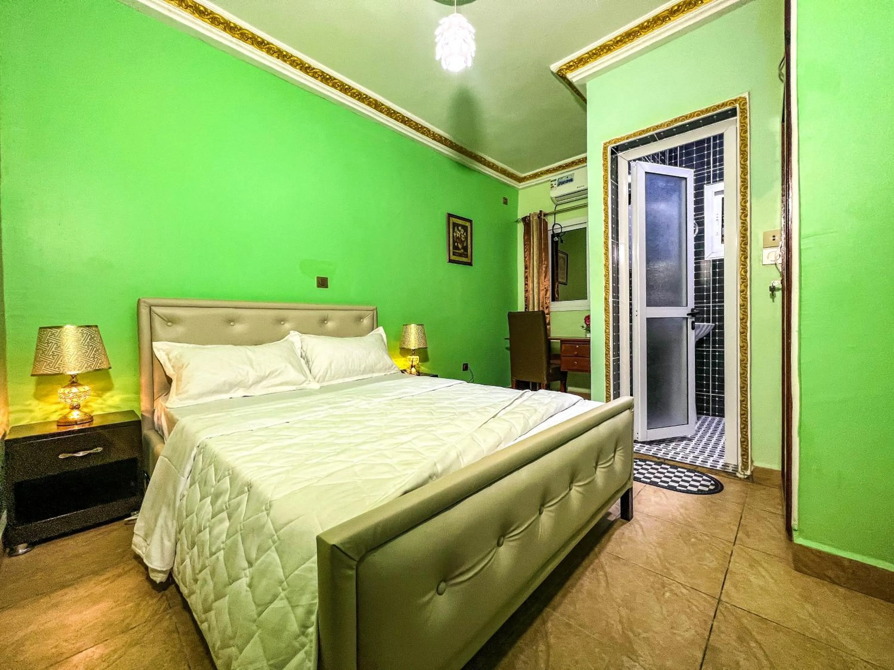 Bedroom, Bed in Hôtel The Place