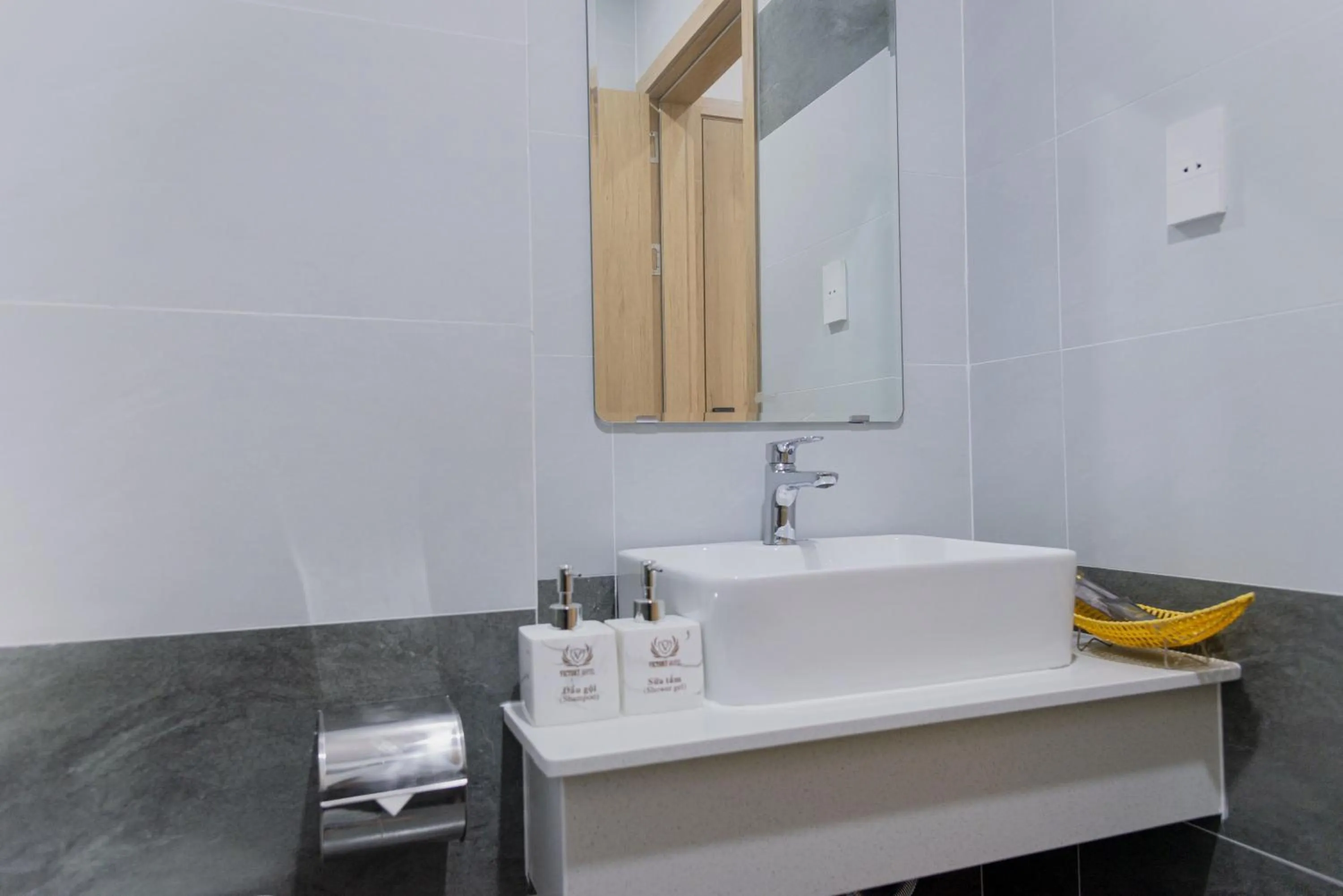 Bathroom in OYO 1192 Victory Hotel Dien Ban