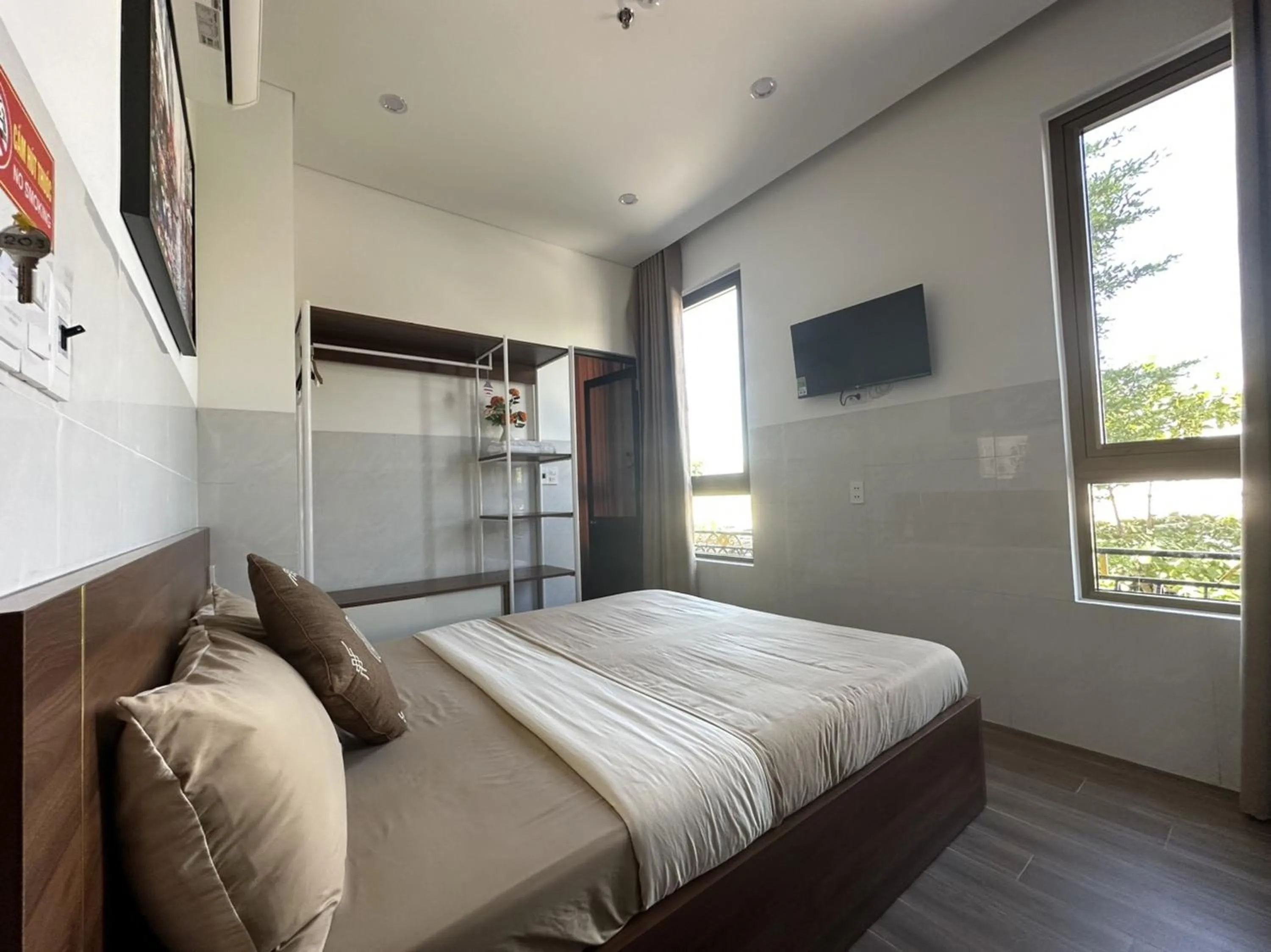 Bedroom in OYO 1193 Huynh Gia Hotel