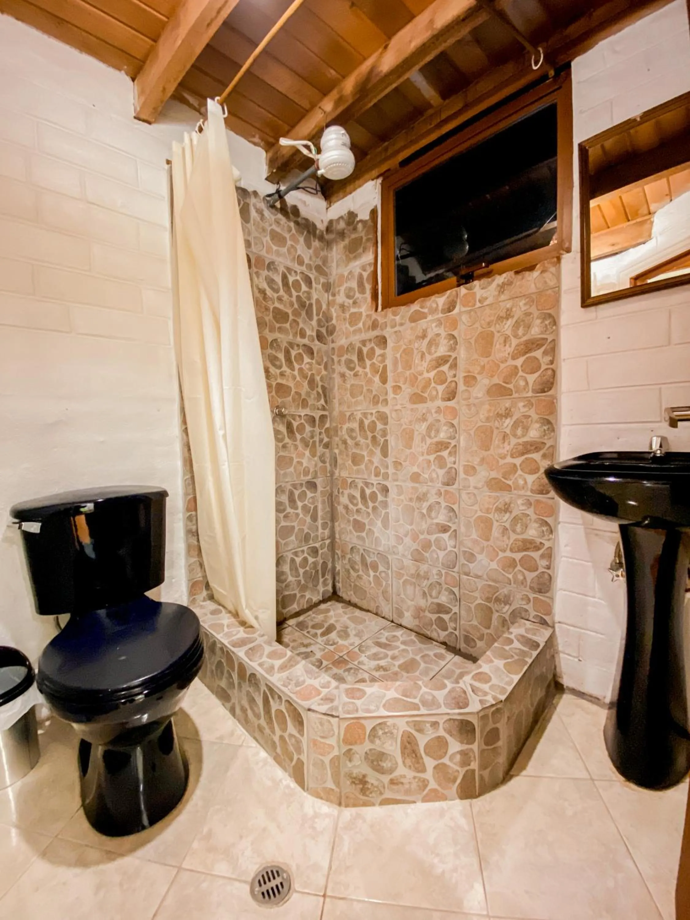 Shower in Chuza Longa Home