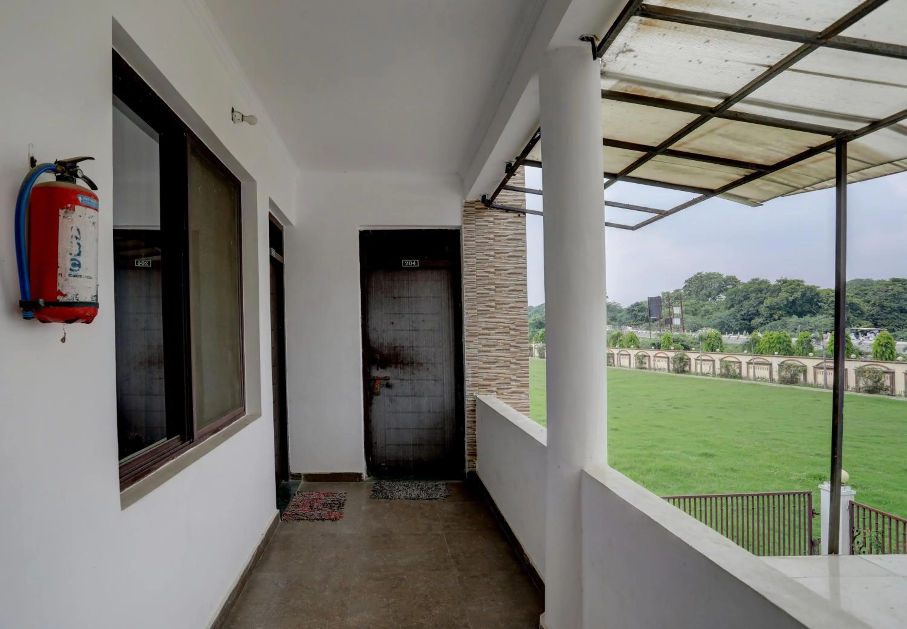Lobby or reception in OYO Himanshi Palace