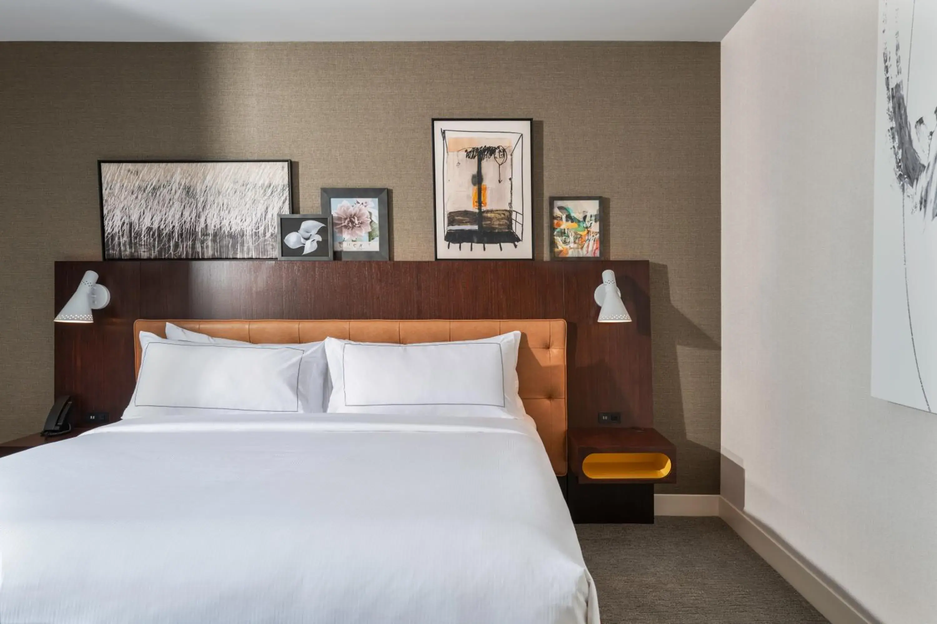 Bedroom, Bed in Hilton Buena Park Anaheim Bedroom, Bed in Hilton Buena Park Anaheim